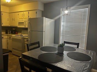 2641 El Indio – photo 2