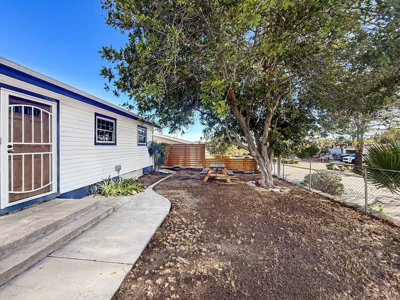 13537 Carriage Road – photo 3