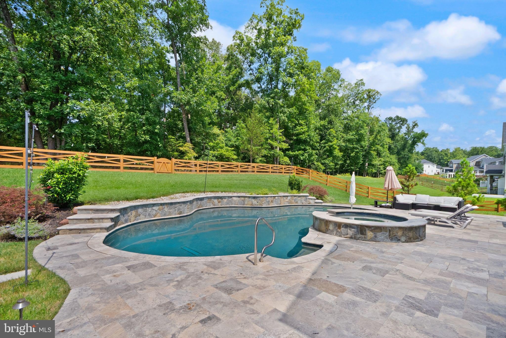 23297 HASTINGS RIDGE Court – photo 2