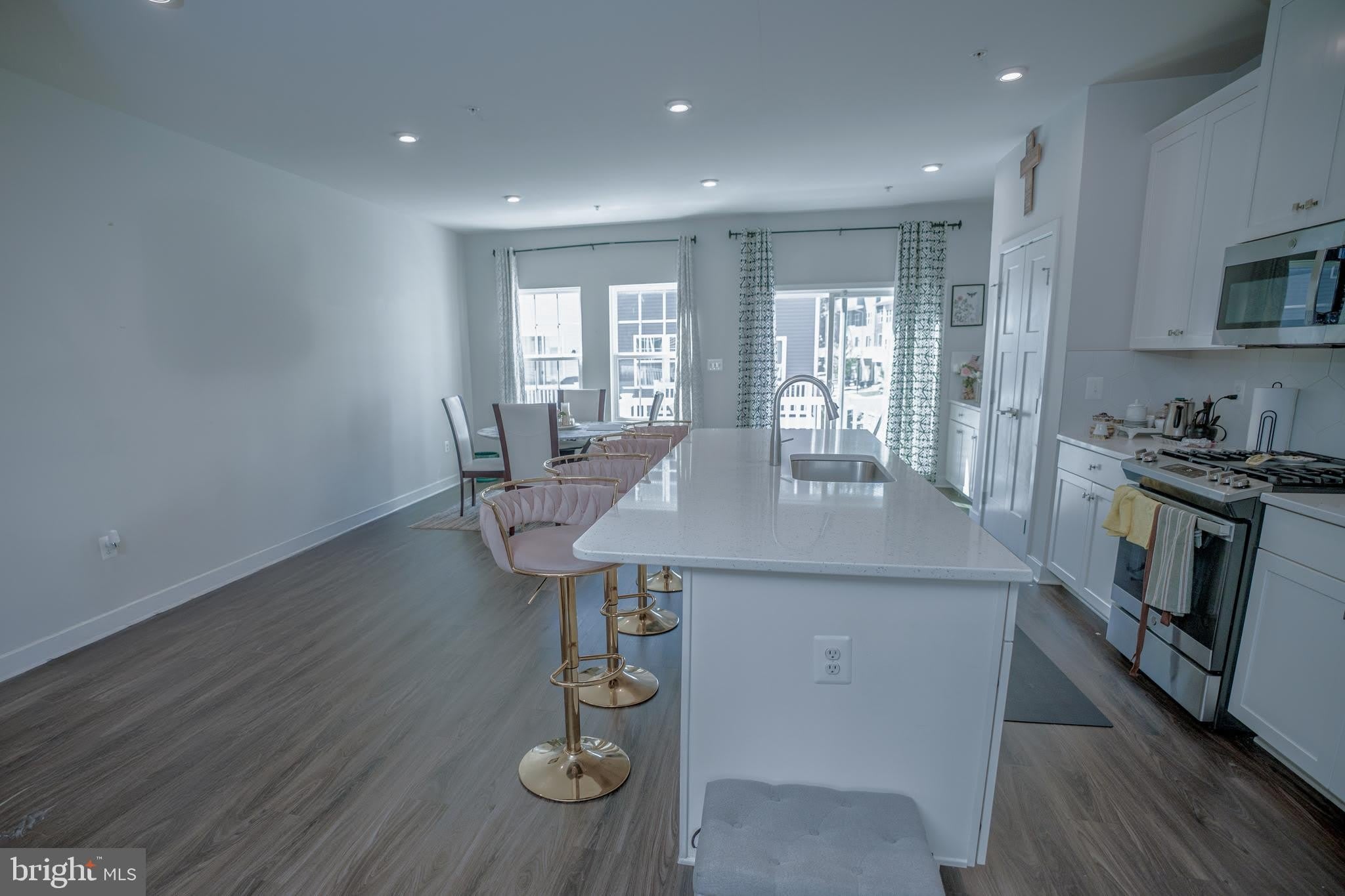 8210 GOLDSTONE Court – photo 5