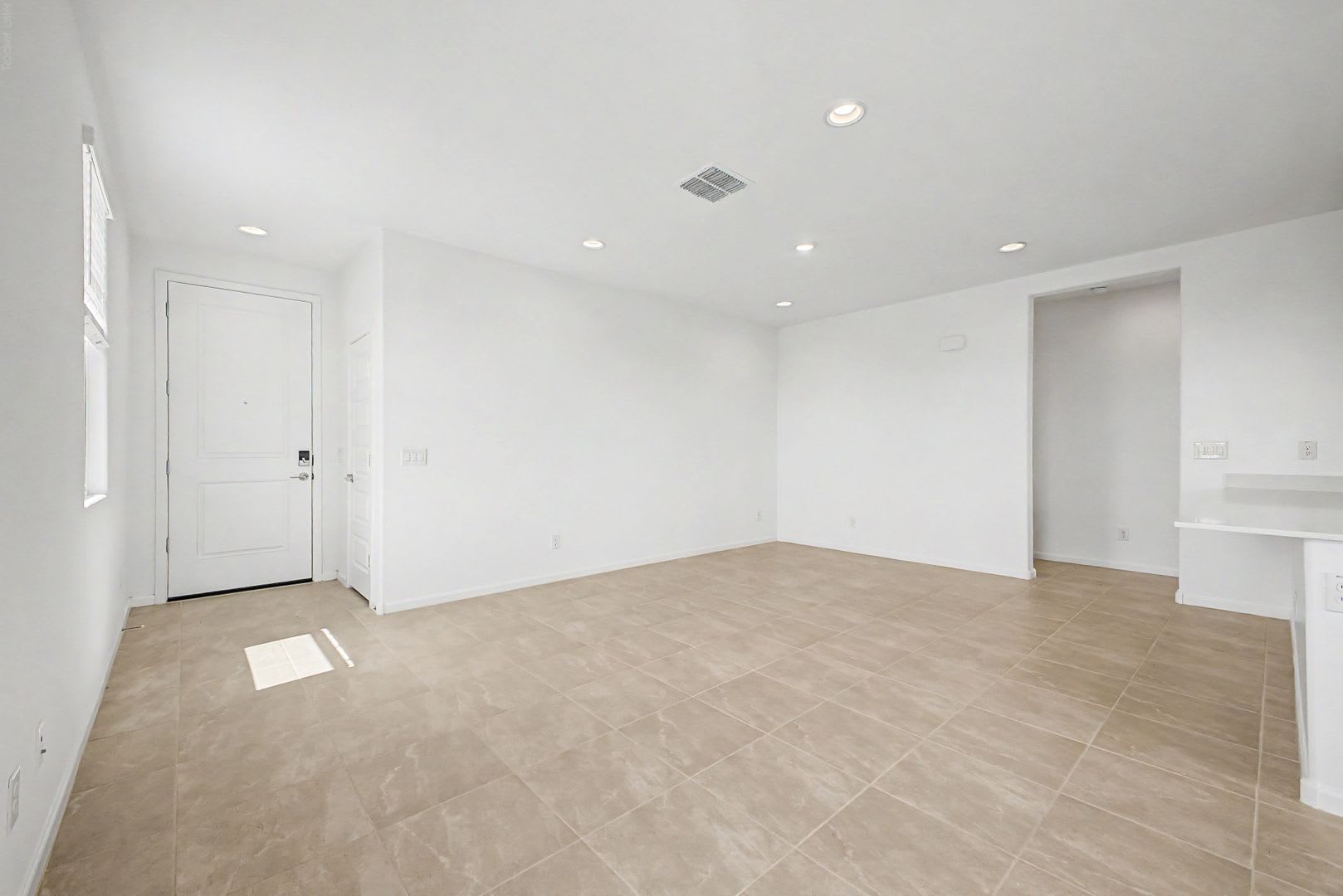 Brand New House For Rent In Estrella Great Location – photo 3