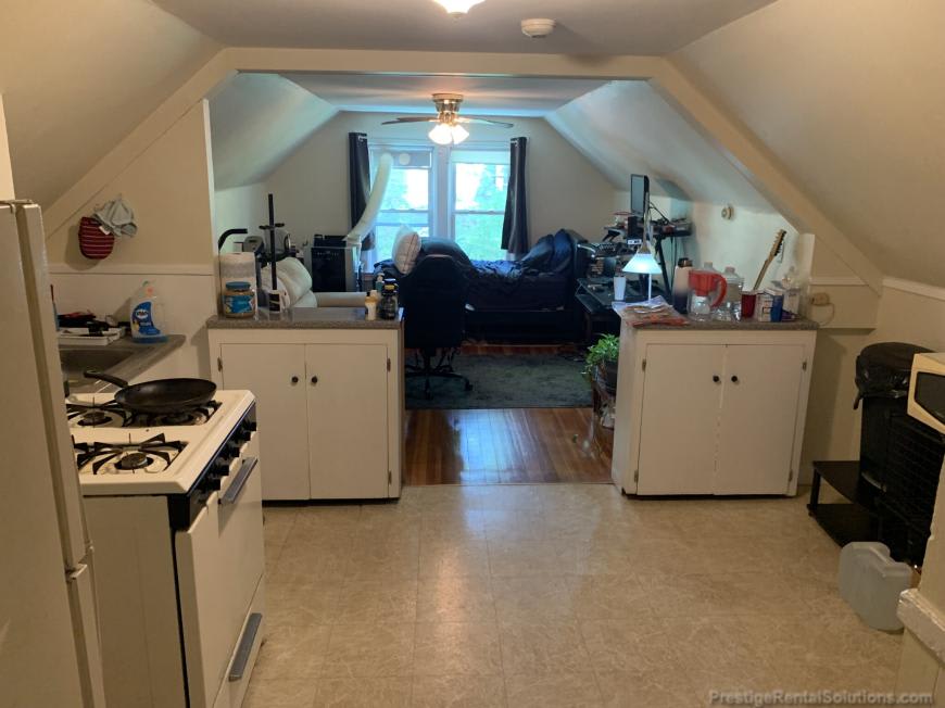 135 Merriam Ave. – photo 5