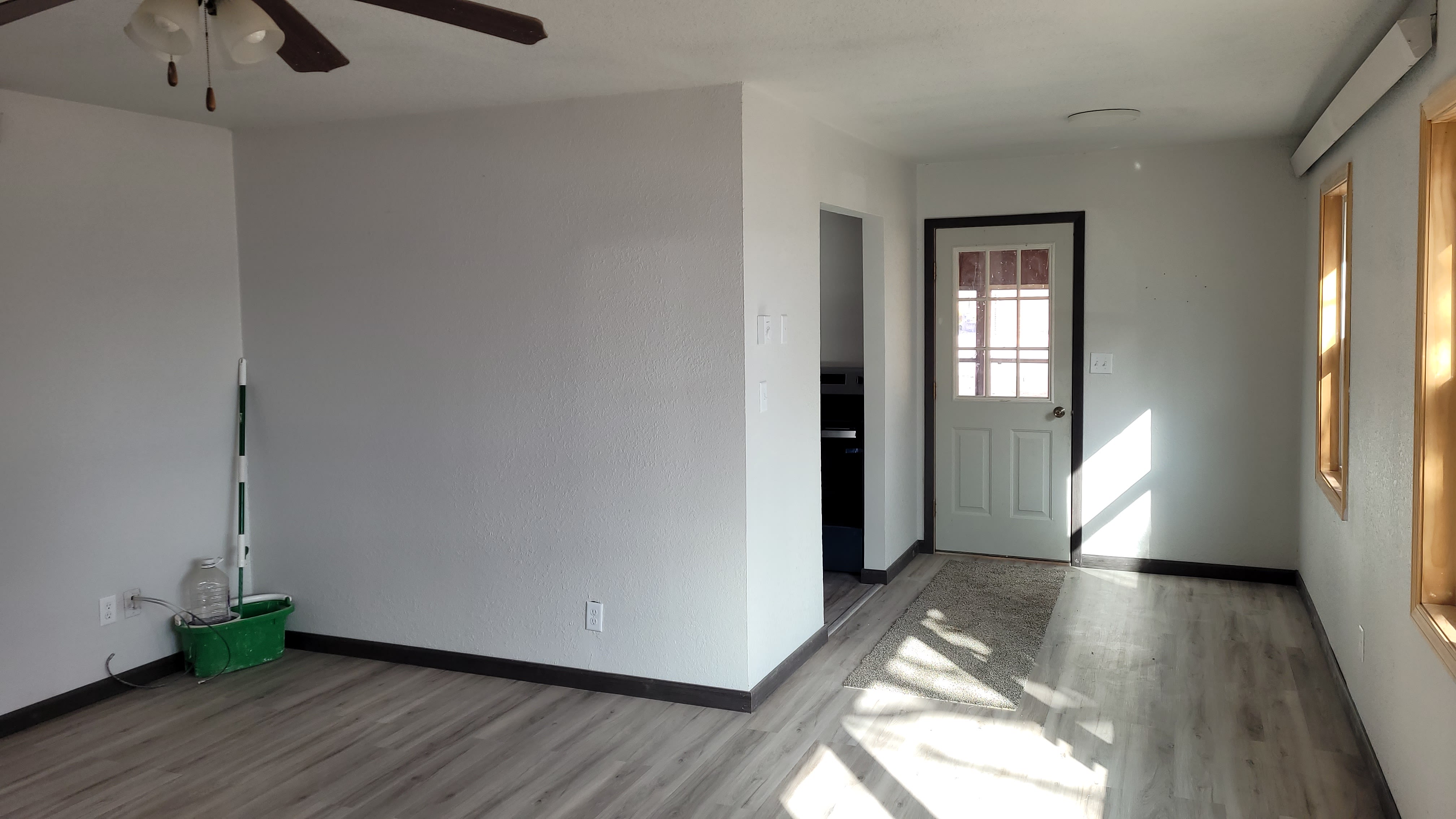 409 S Madison Ave – photo 2