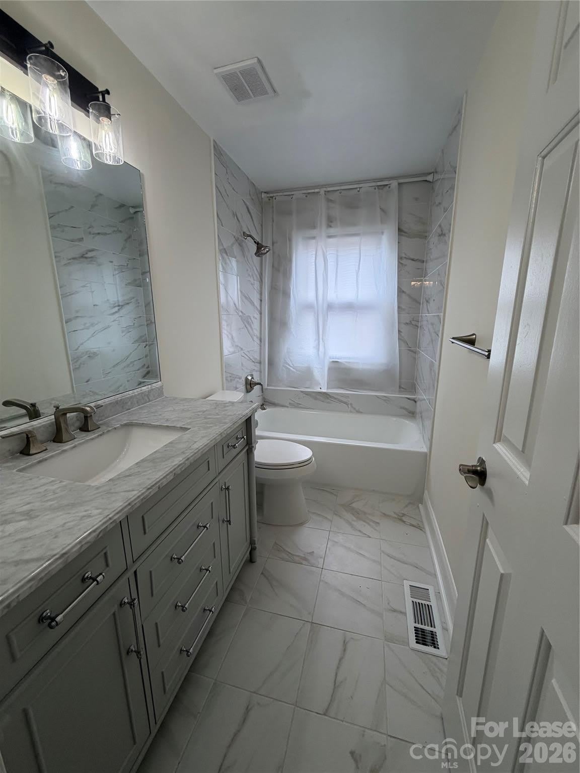 225 S Chase Street – photo 3