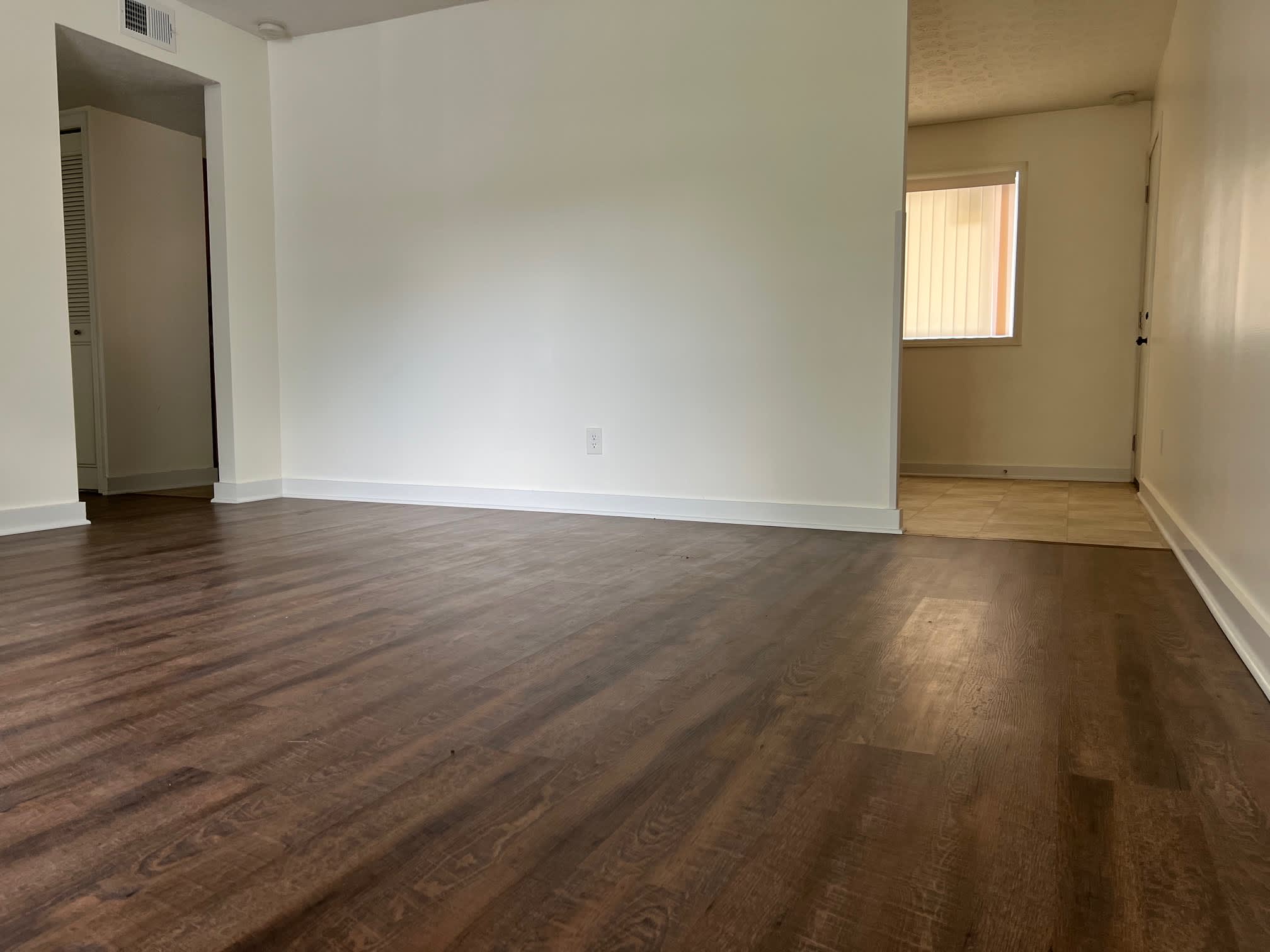629 Denton Avenue – photo 3