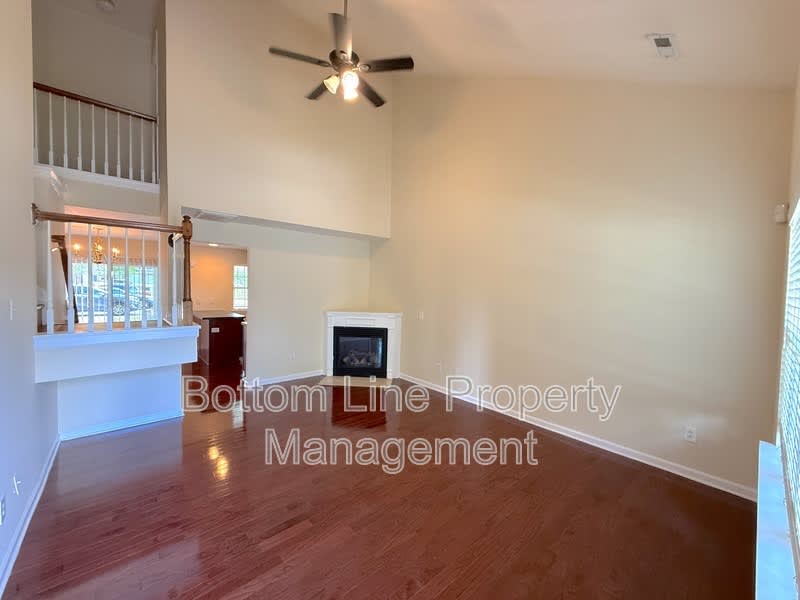 1367 Killashee Ct – photo 2