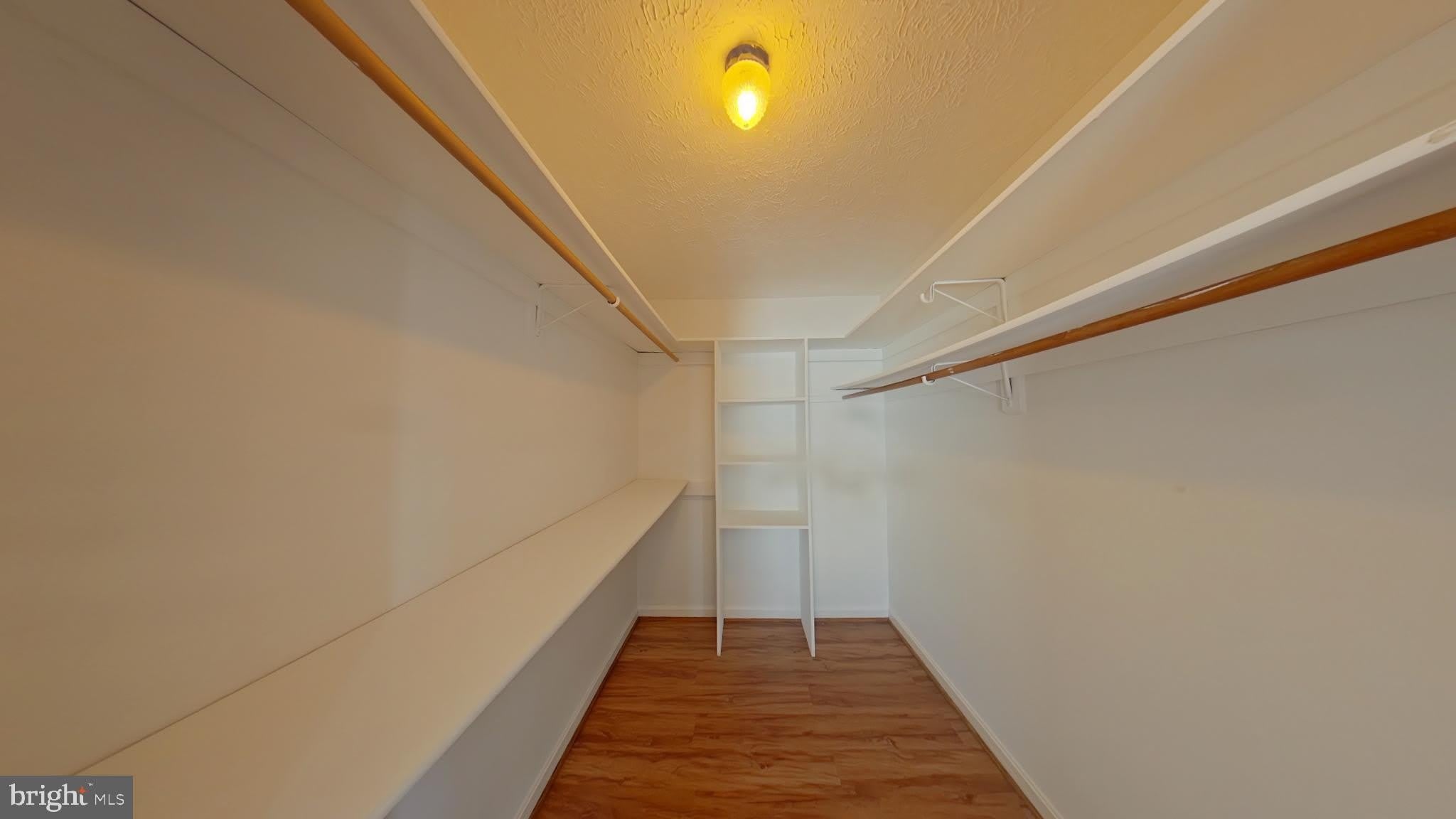 1290 OX Road – photo 5