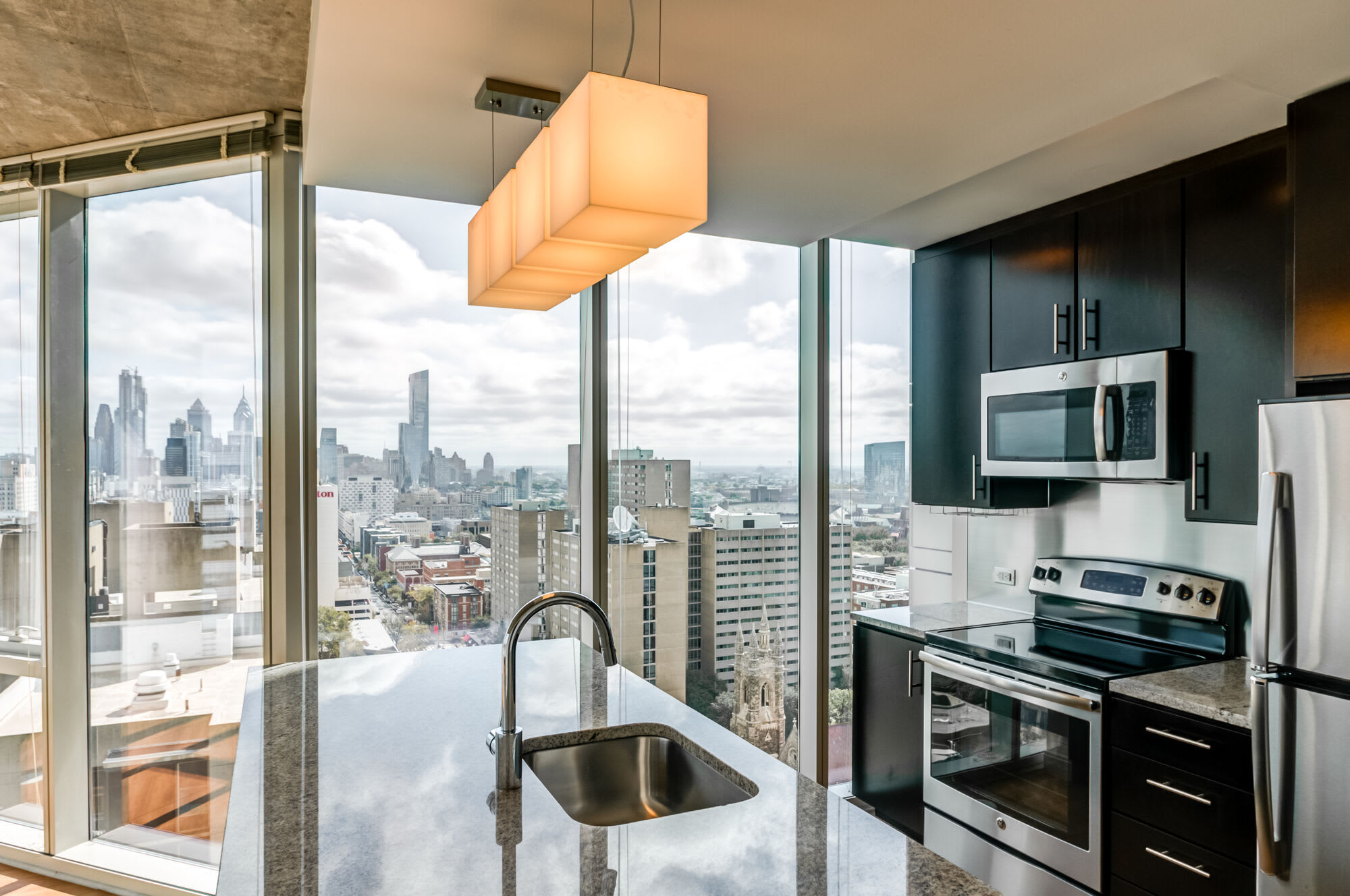 3737 Chestnut – photo 1