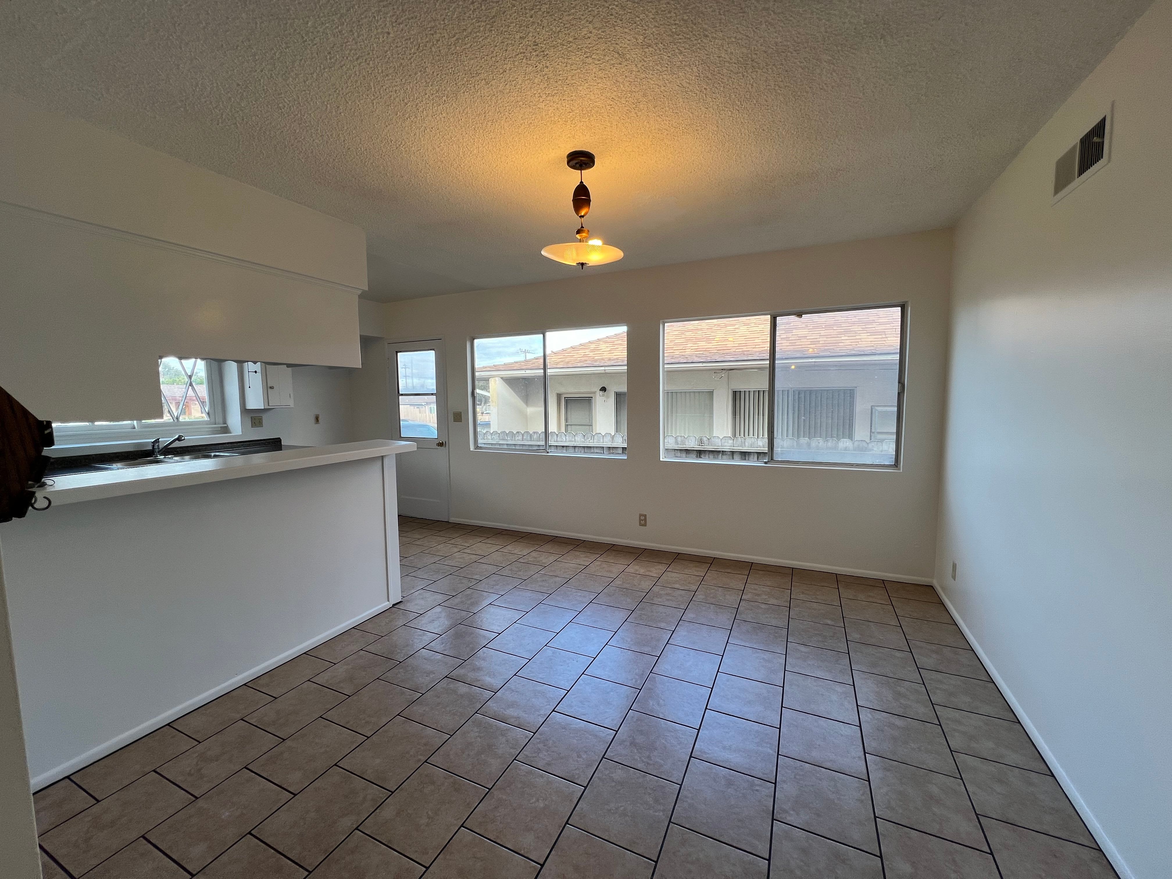 412 S A St – photo 5