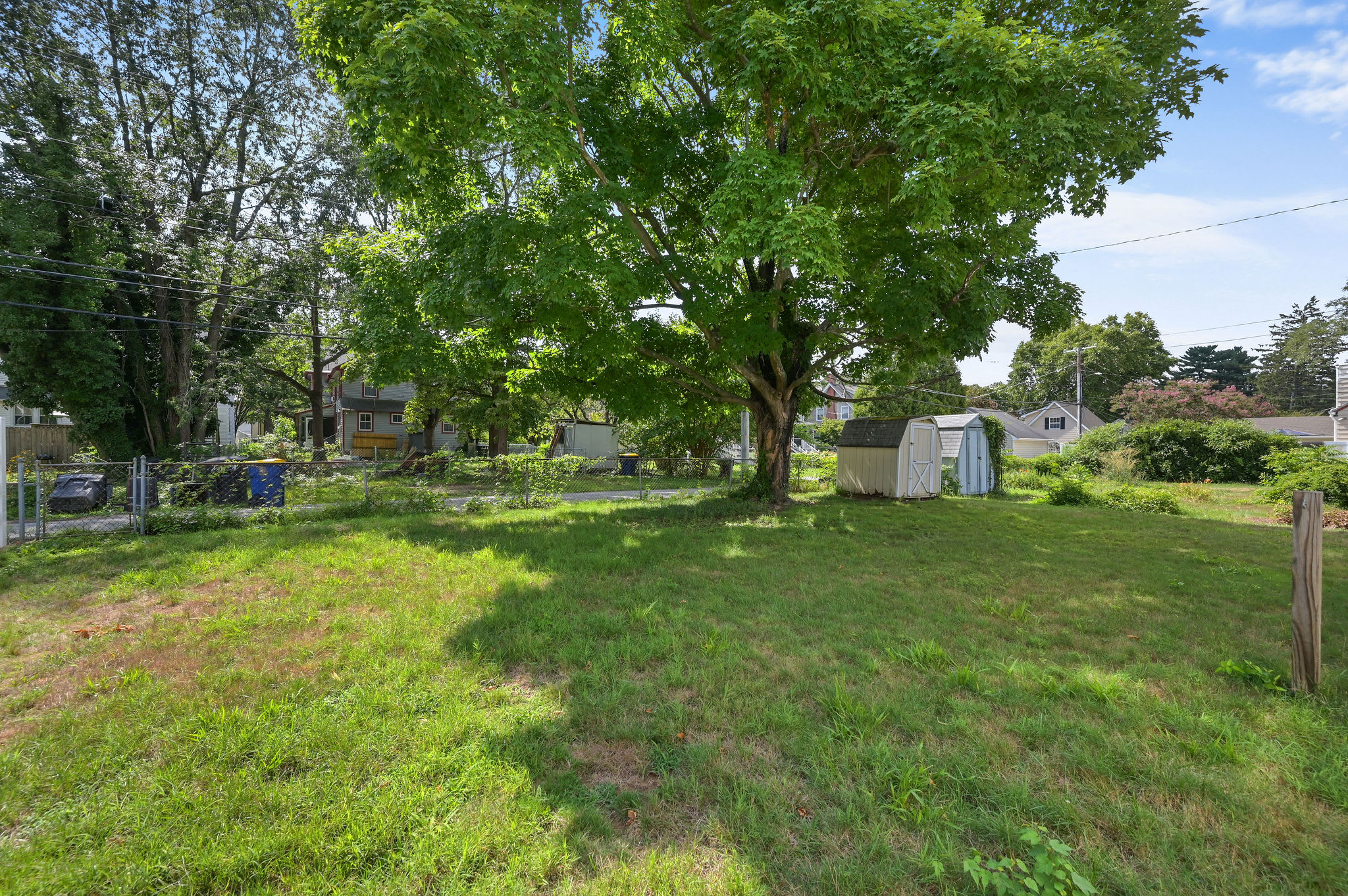P&I-212 American Avenue – photo 2