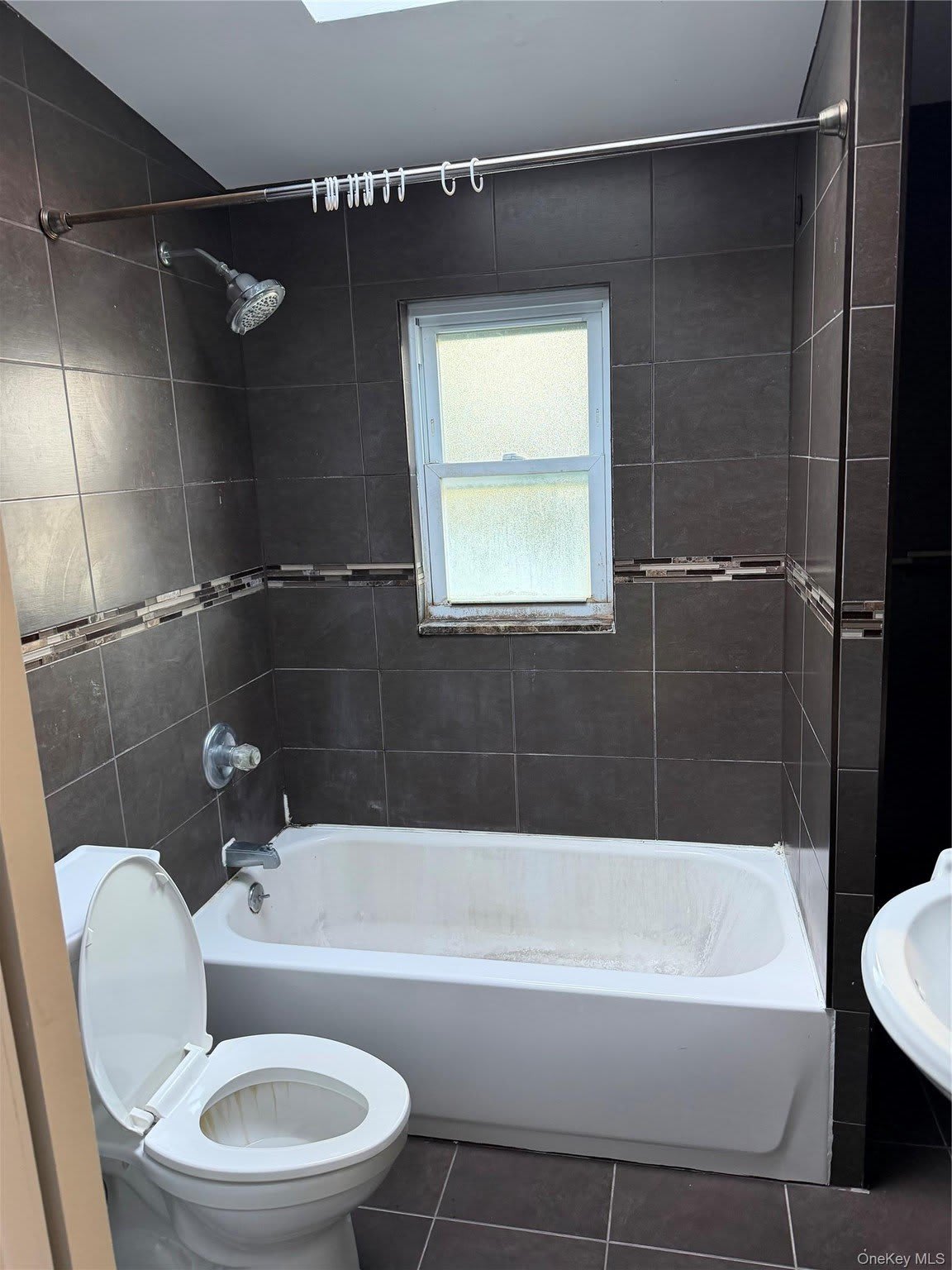 260 Toronto Avenue – photo 4
