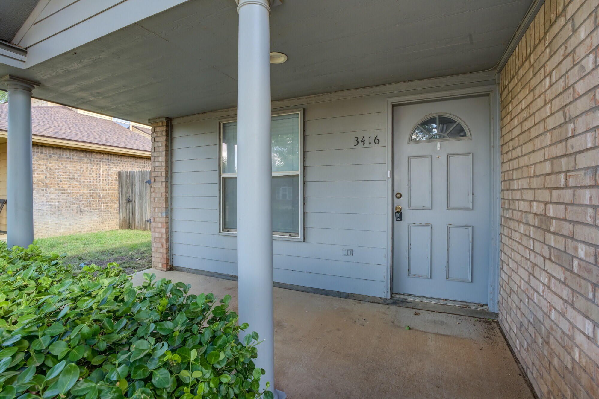 3416 97Th Street – photo 3