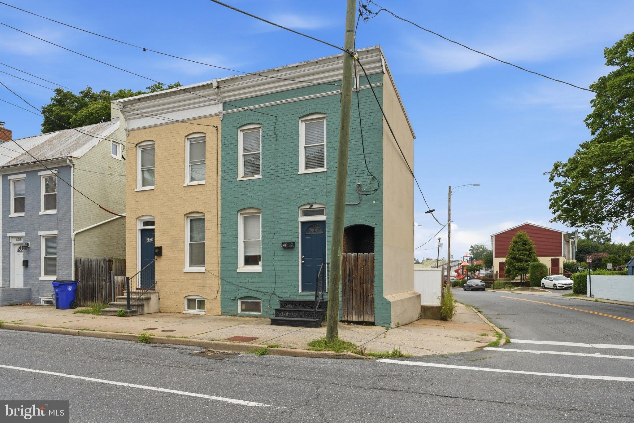 403 W SOUTH Street – photo 3