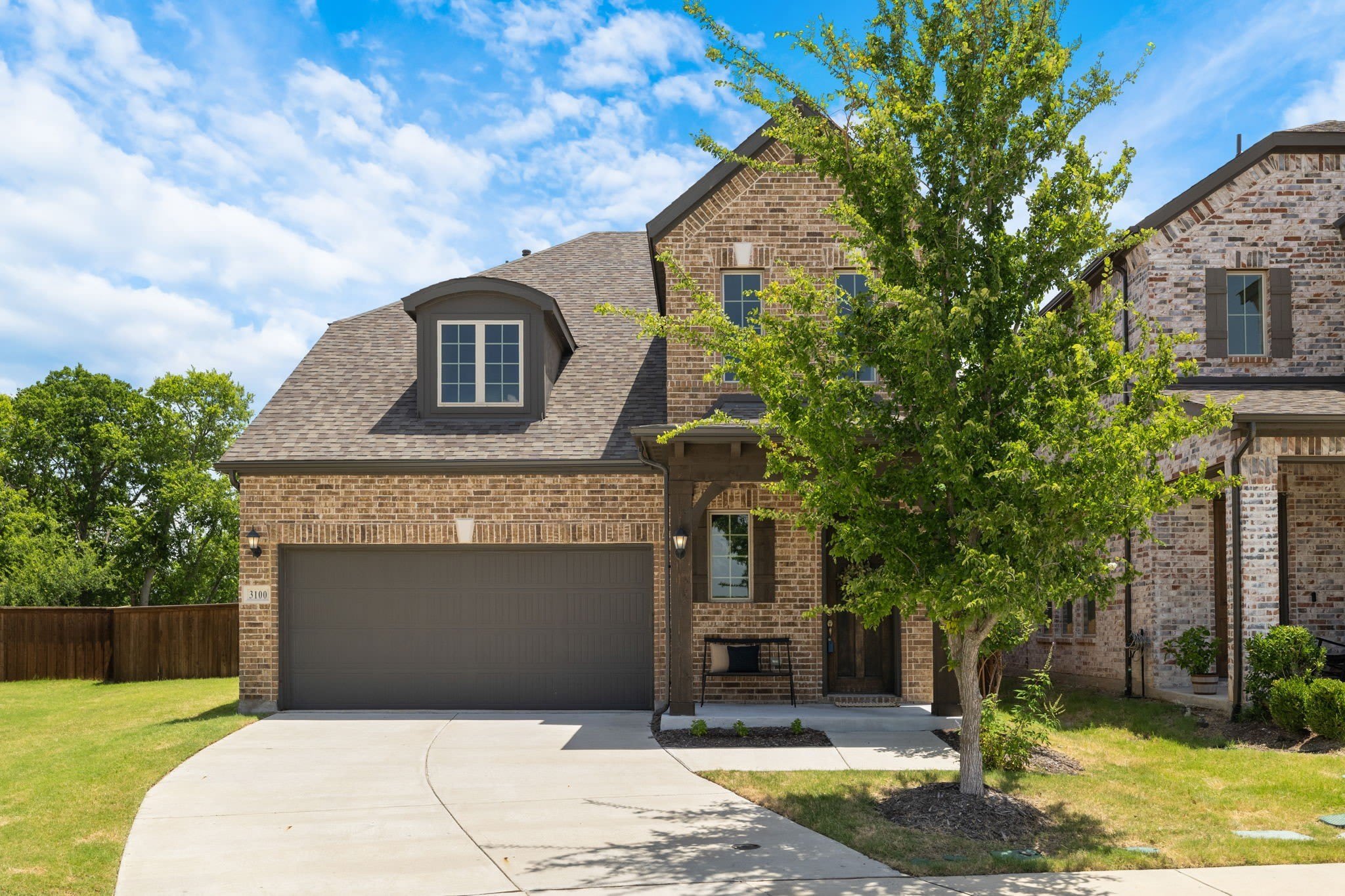 3100 Greenbriar Drive – photo 2