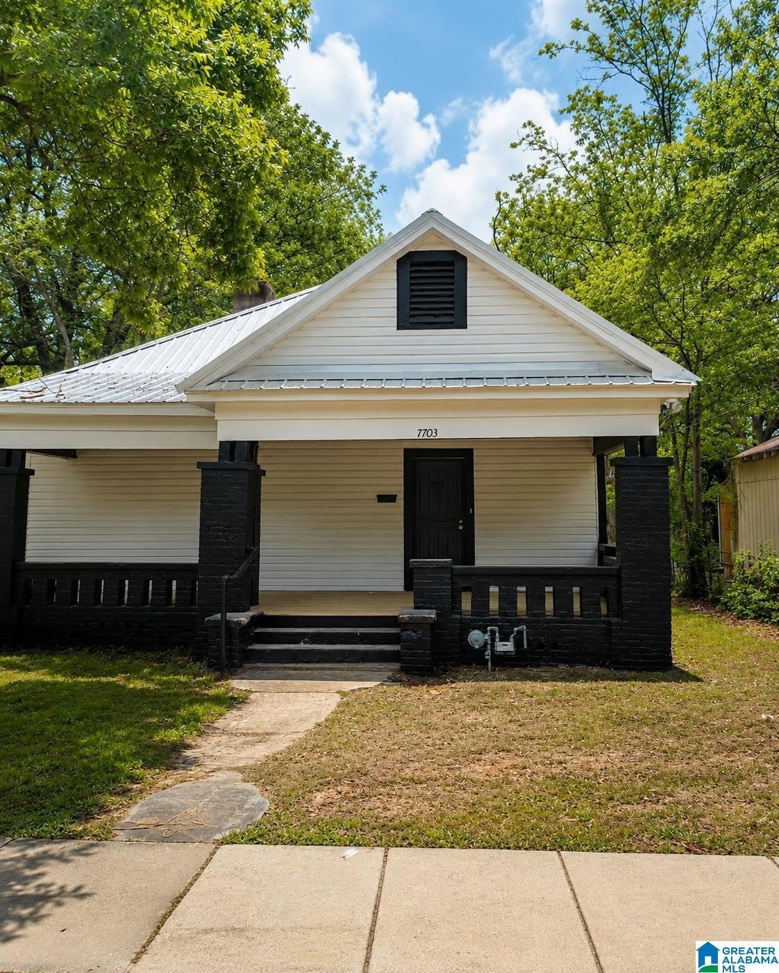 7703 6TH AVENUE – photo 1