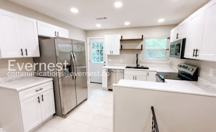21 Johnson Boulevard – photo 5