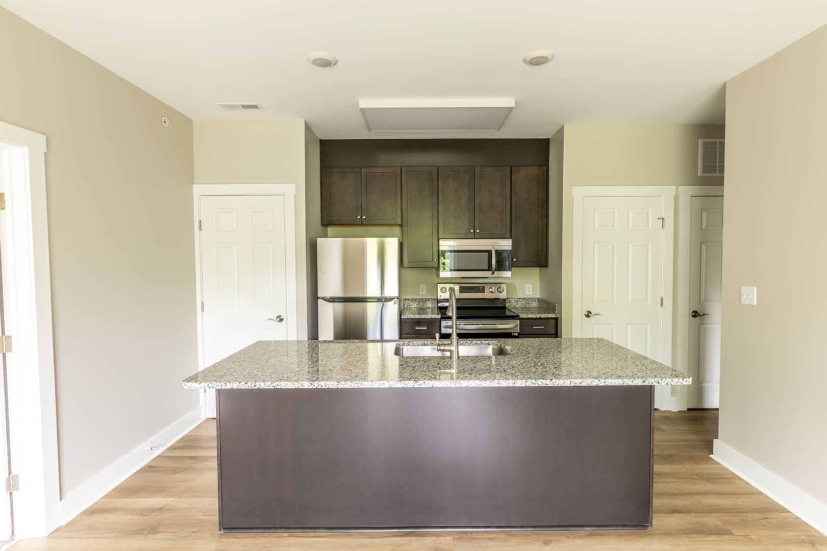 Druid Ave Apartments – photo 5
