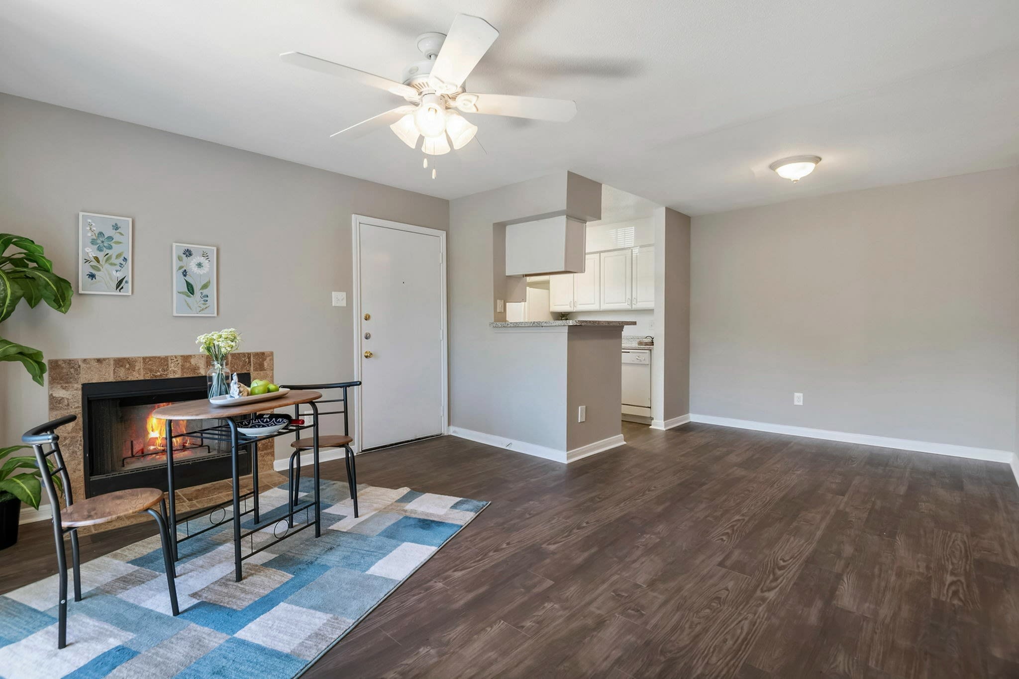 Driscoll Place – photo 1