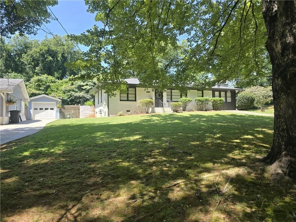 3305 Flowers Drive – photo 3