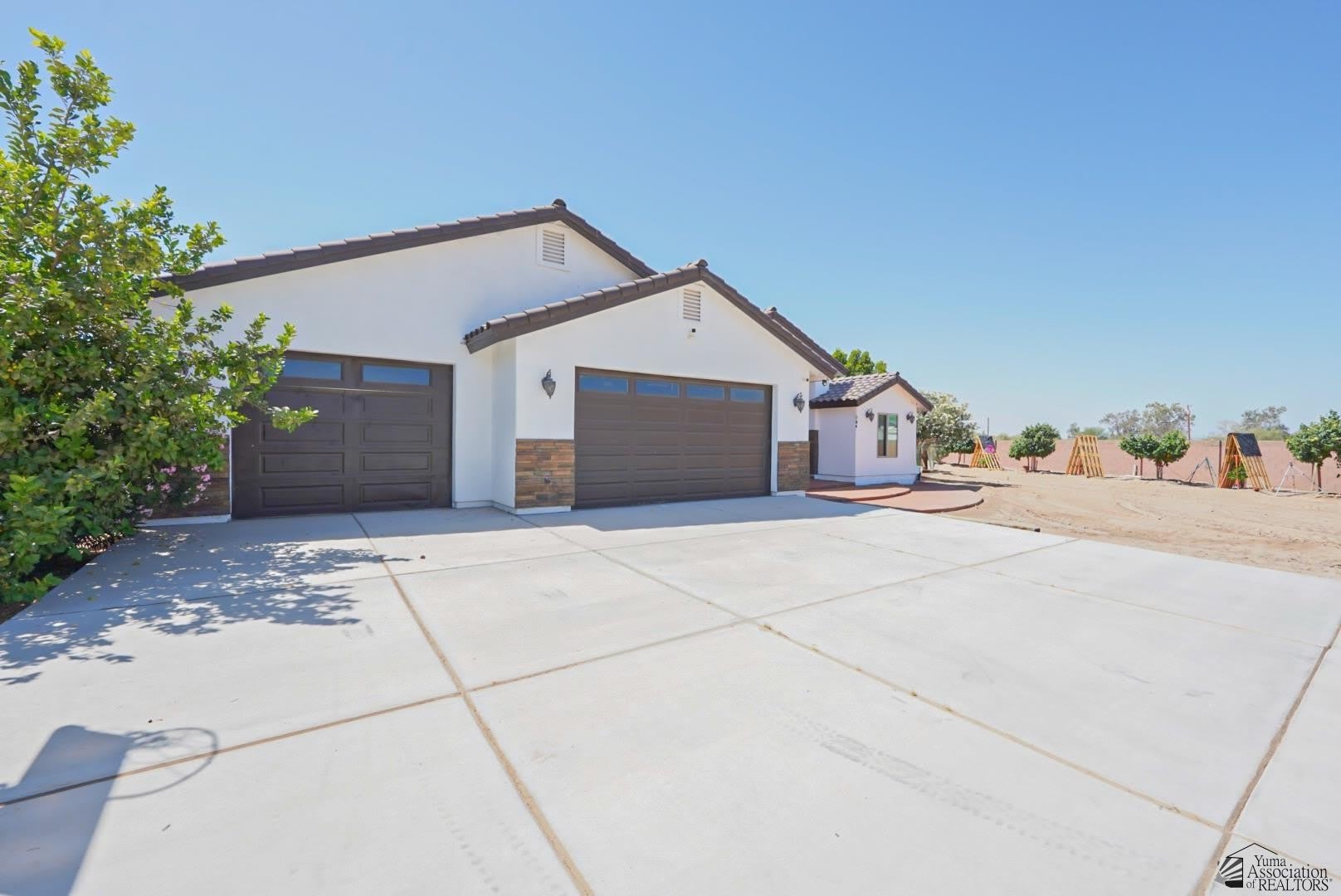 4527 E COUNTY 15 ST – photo 2