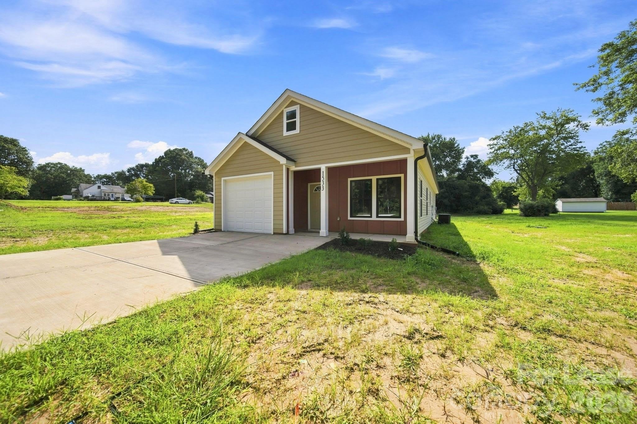 1533 S Battleground Avenue – photo 2