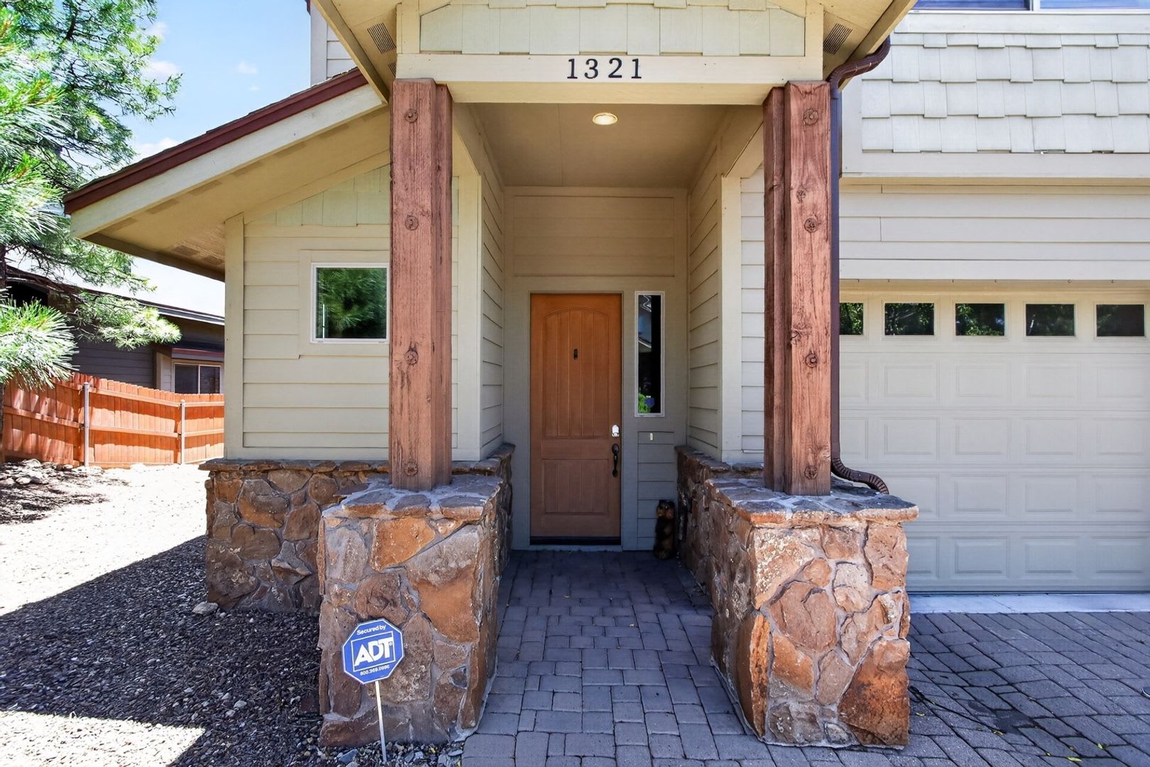 Gorgeous townhome near NAU – photo 1