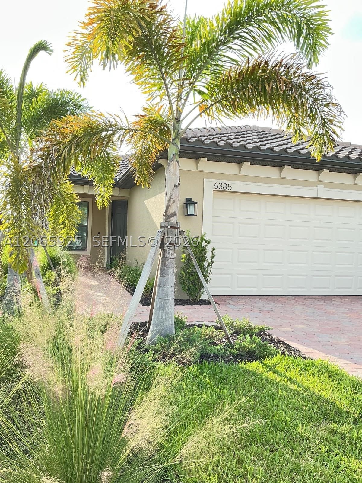 6385 Honor Way – photo 3