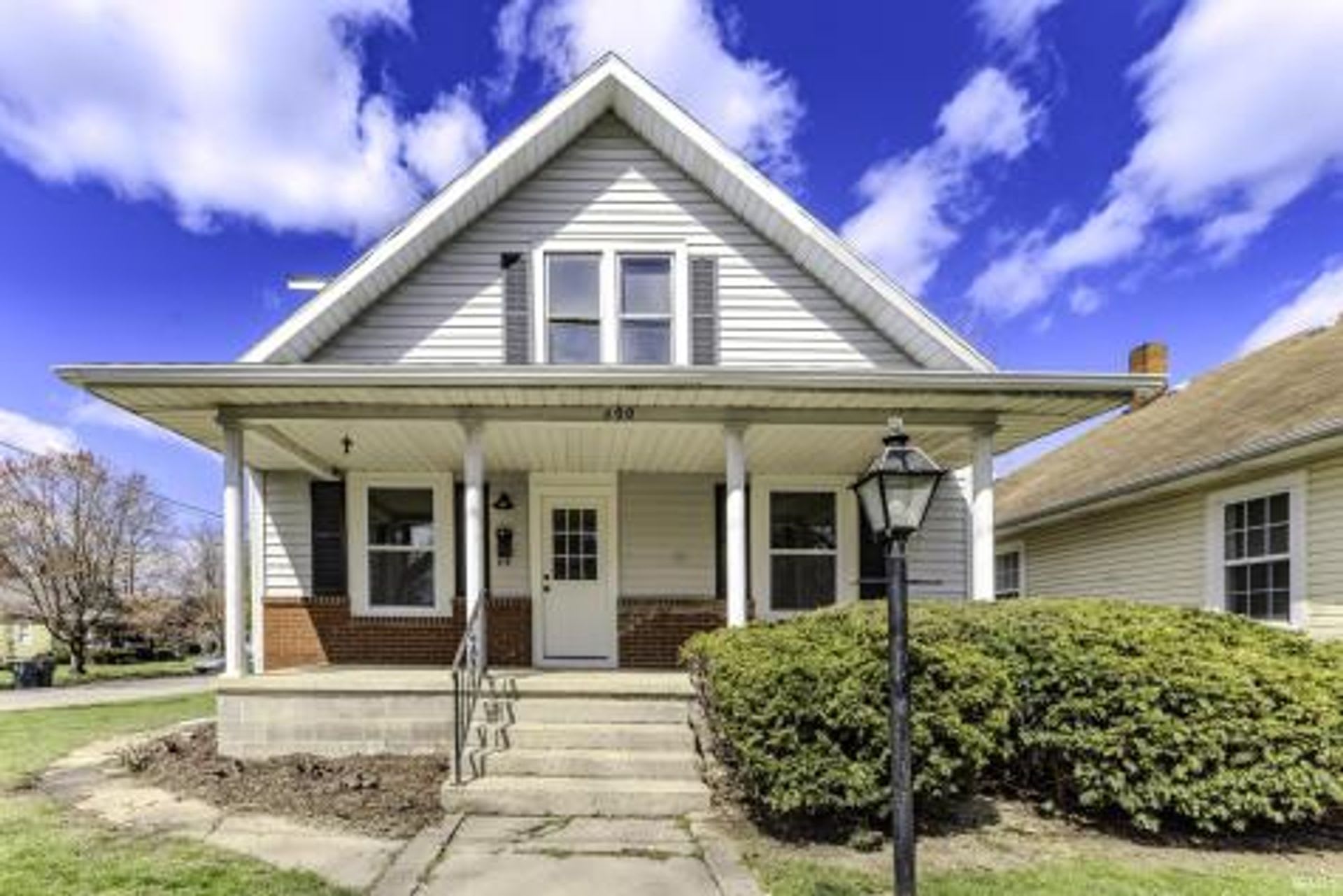 400 E Highland Ave – photo 1