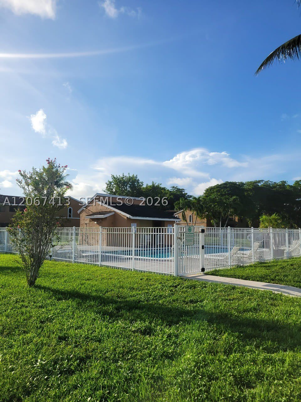 8075 NW 71st Ct – photo 2