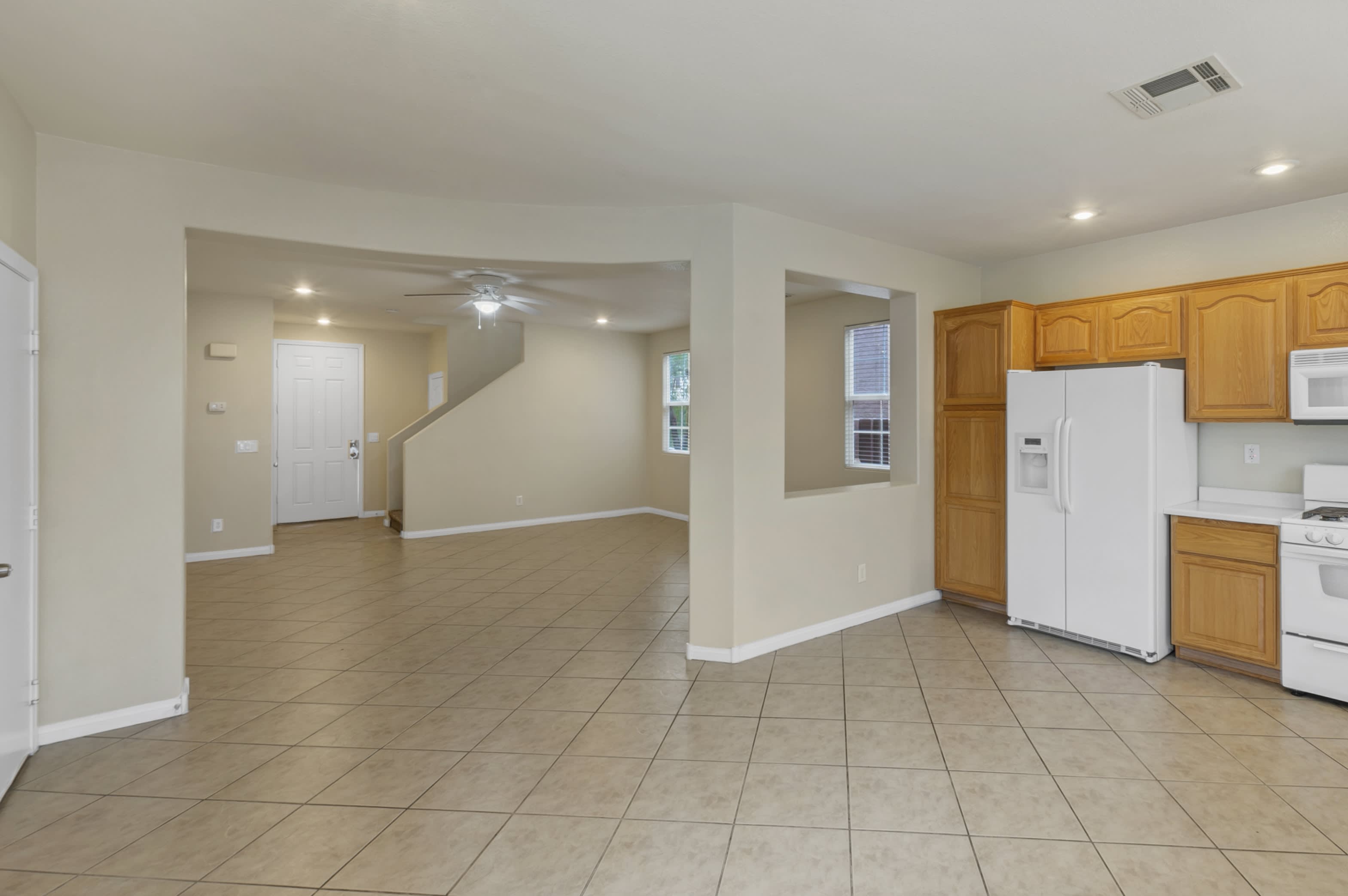 11148 Salinas Pueblo St – photo 4