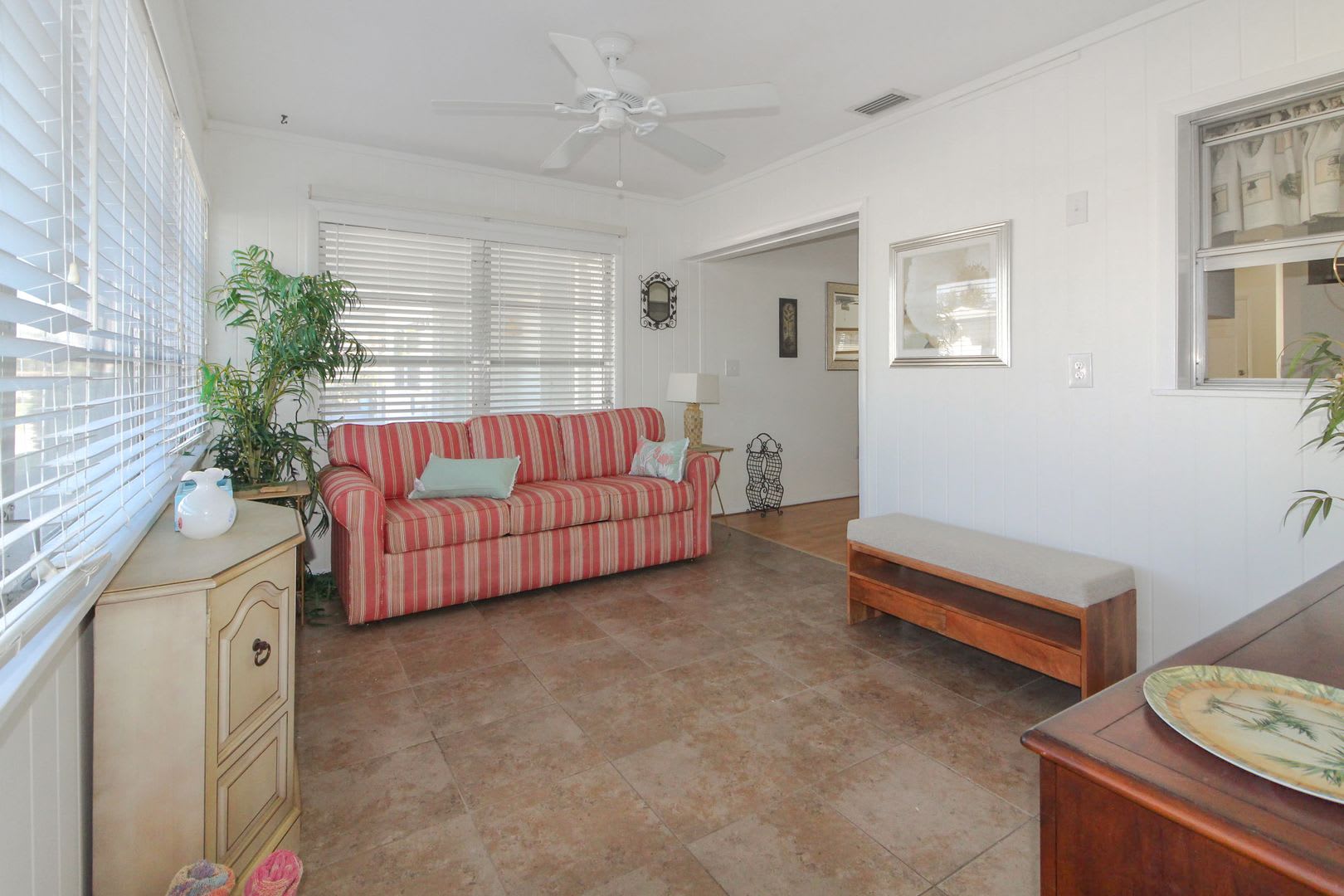 Beach Manor Villas Annual Condo for Rent – photo 5