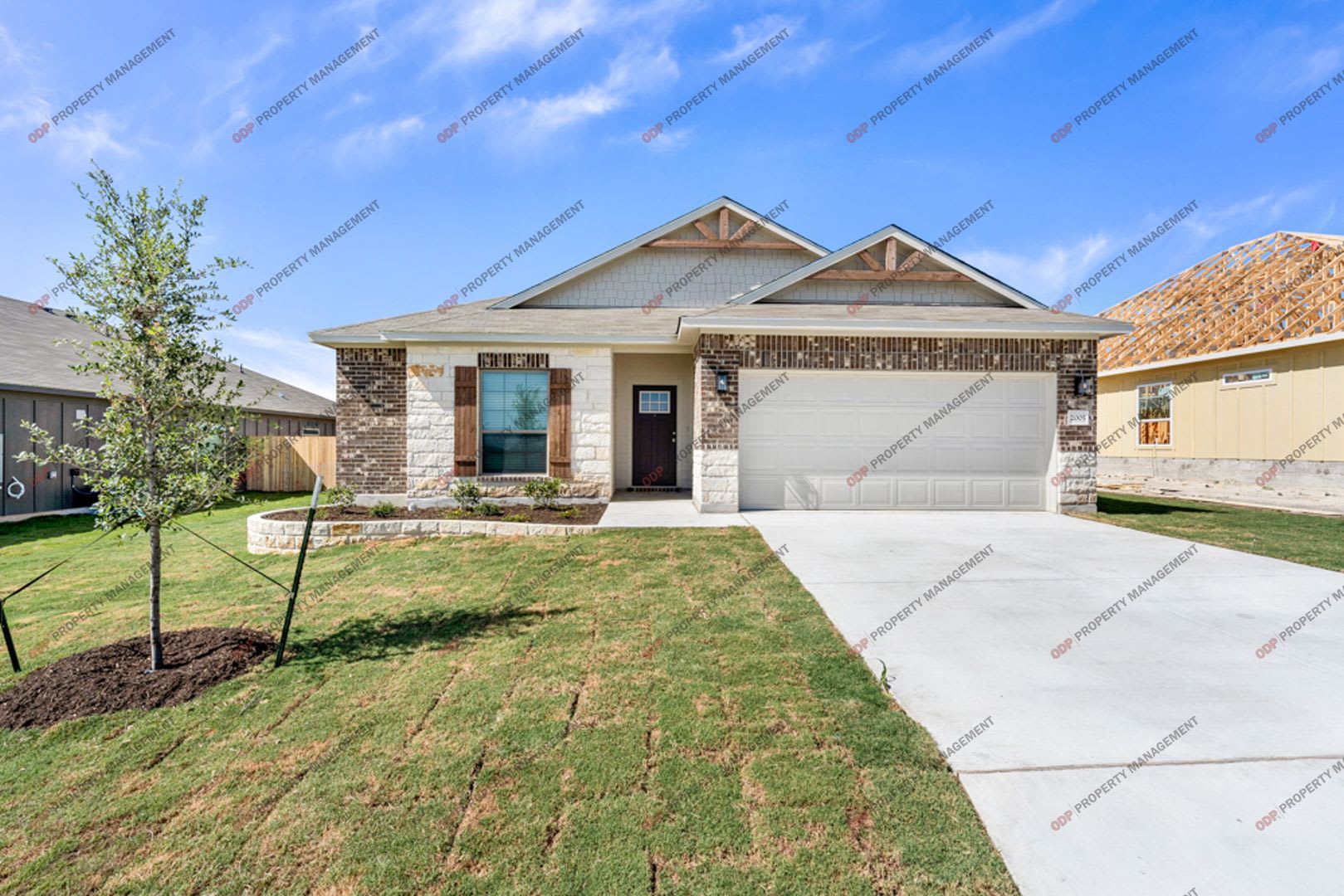 3 Bed 2 Bath – photo 1