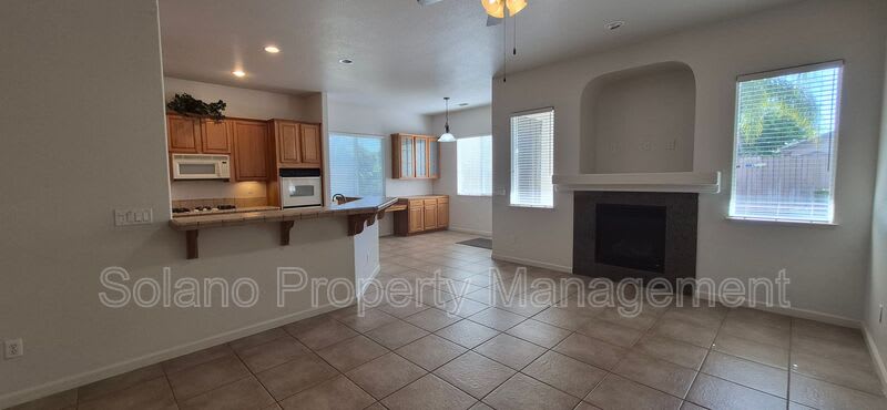 1085 Crystal Springs Drive – photo 4