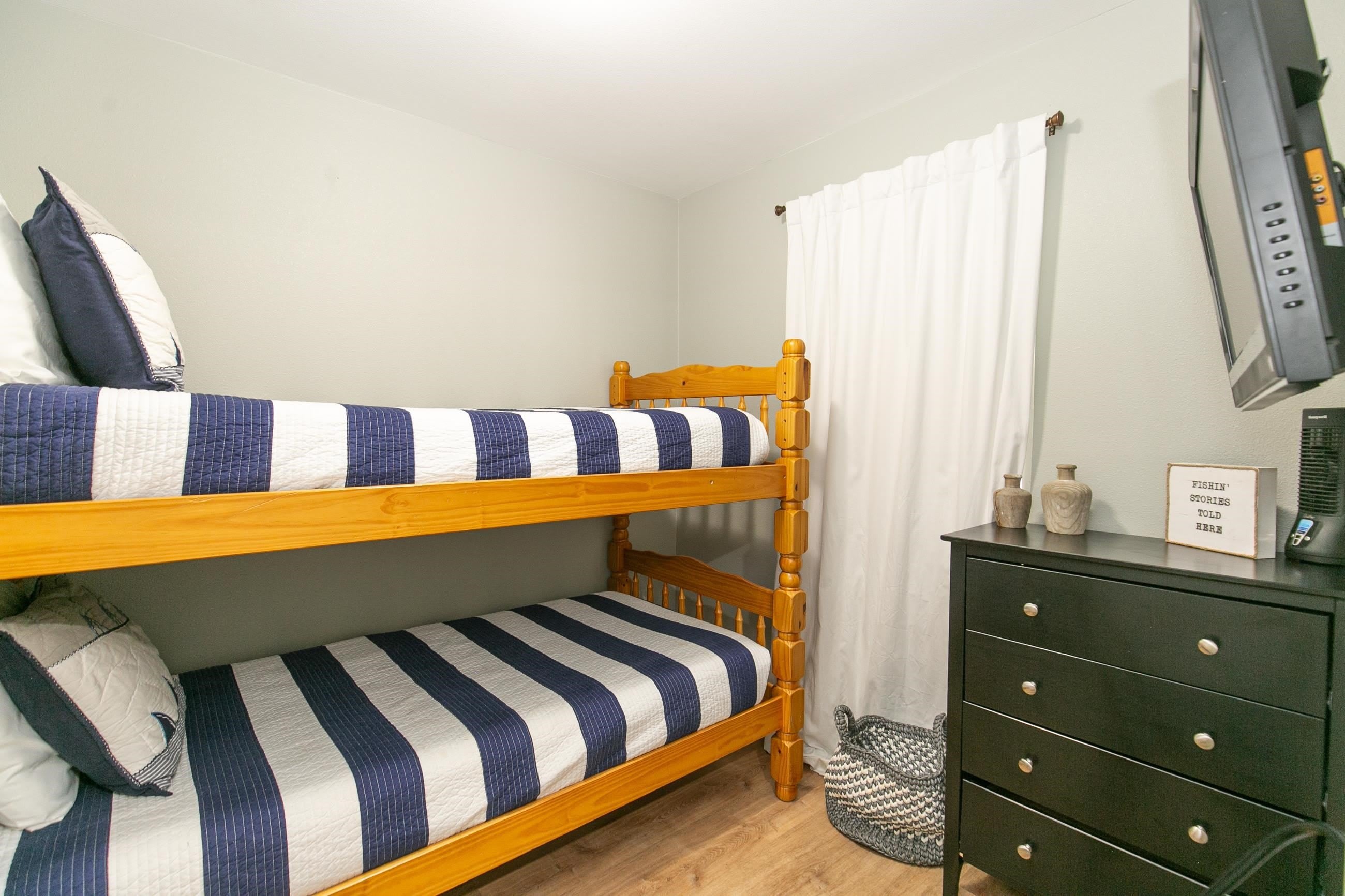 104 Cove E Unit 103 – photo 3