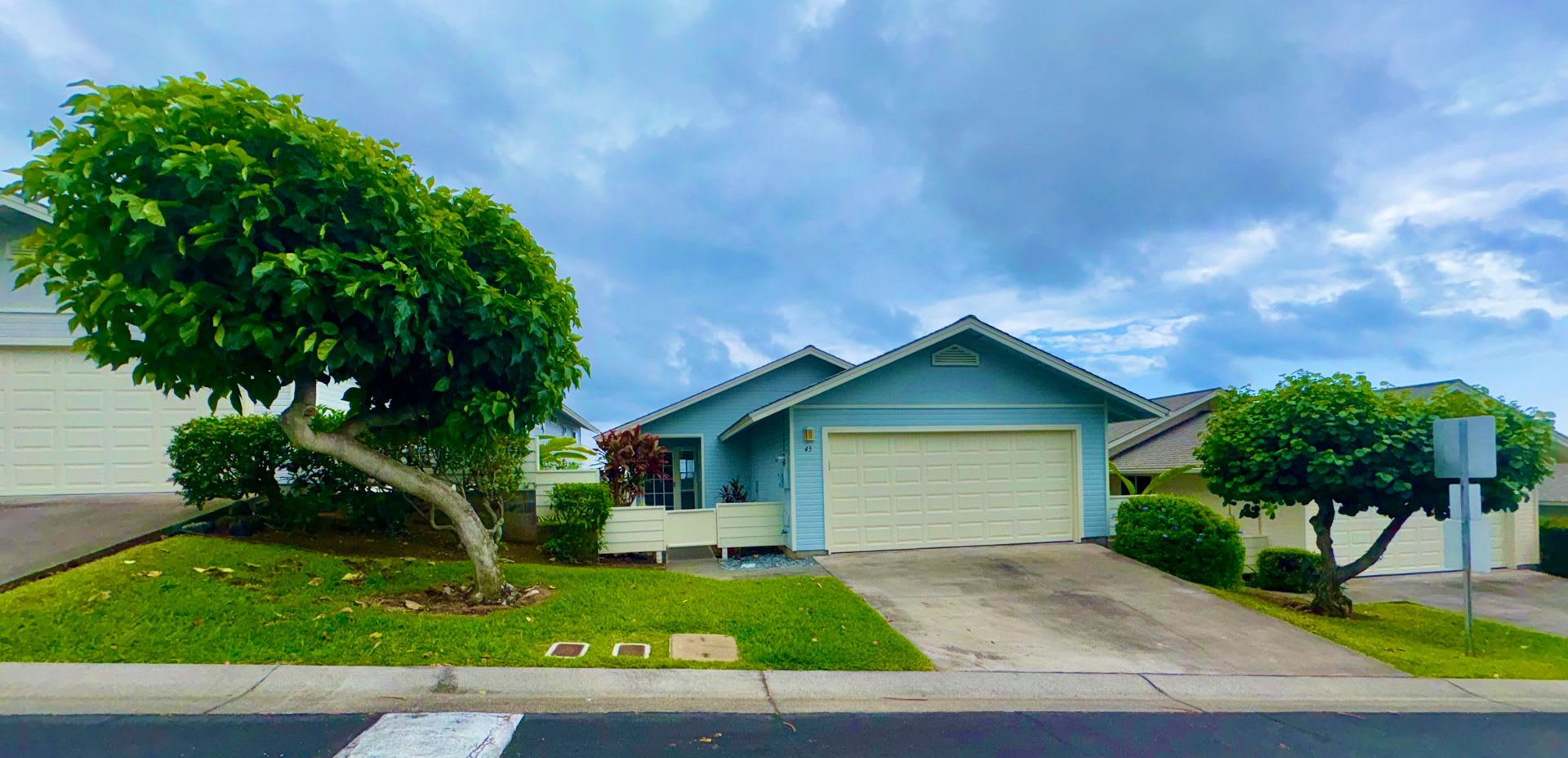 Turn-Key 2-Bedroom Home in The Pines – Ocean & Mountain Views! – photo 1
