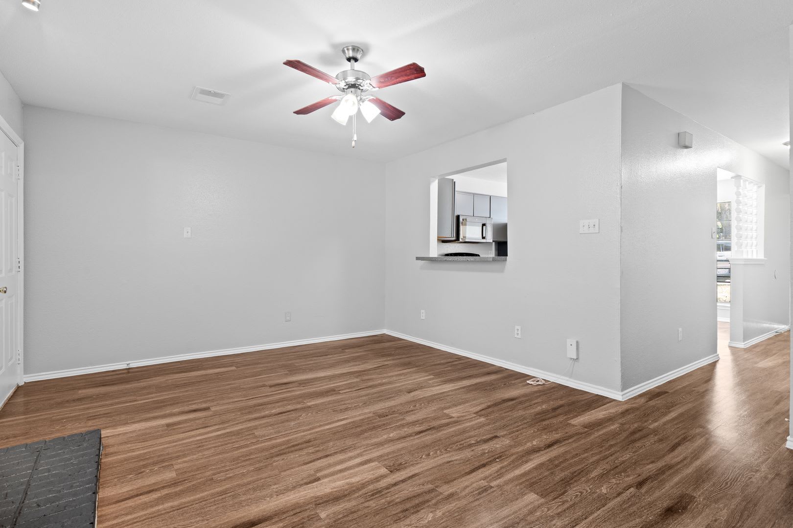 RIVER CROSSING TOWNHOME – photo 5