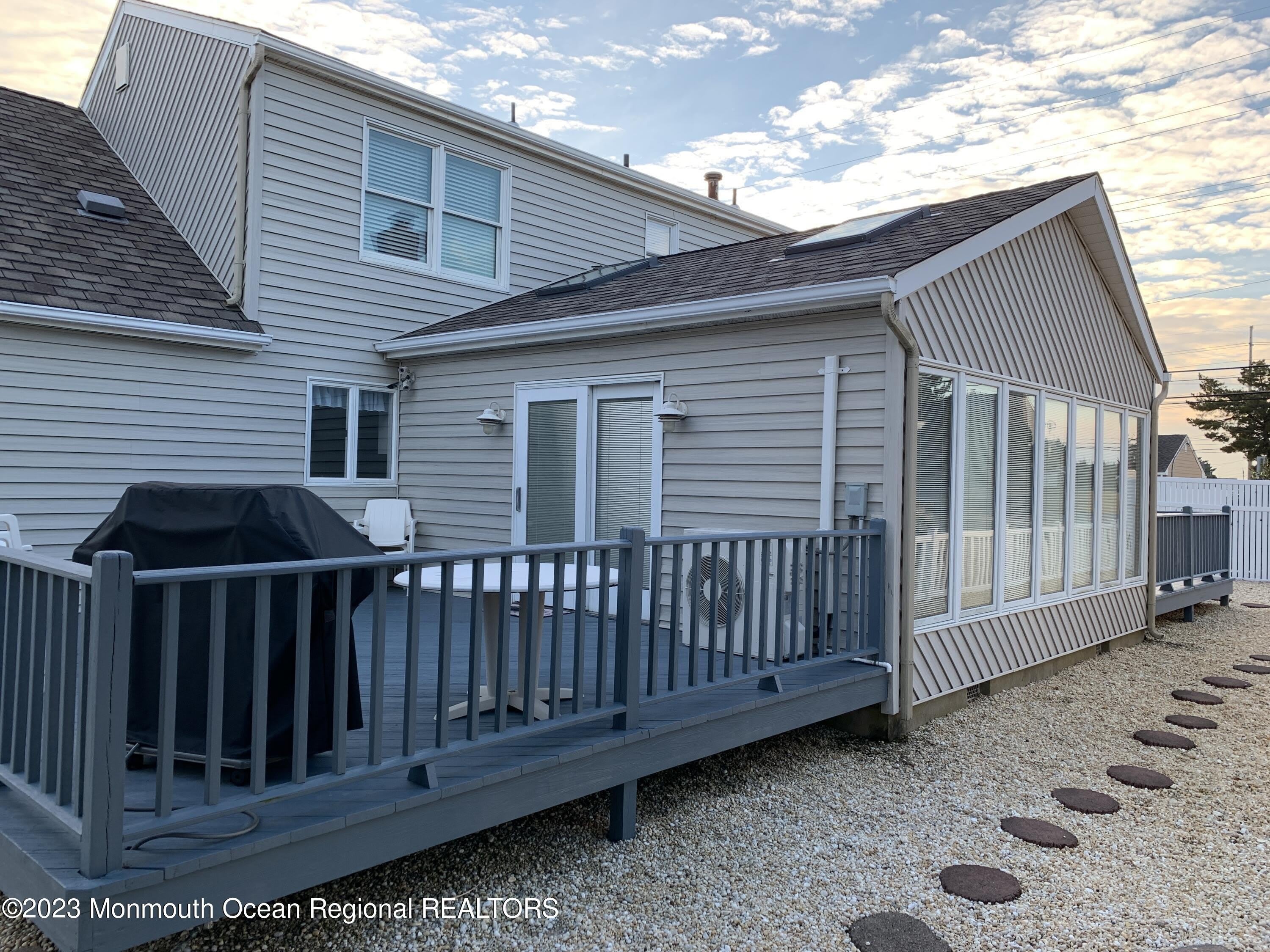 107 Carlton Place – photo 3