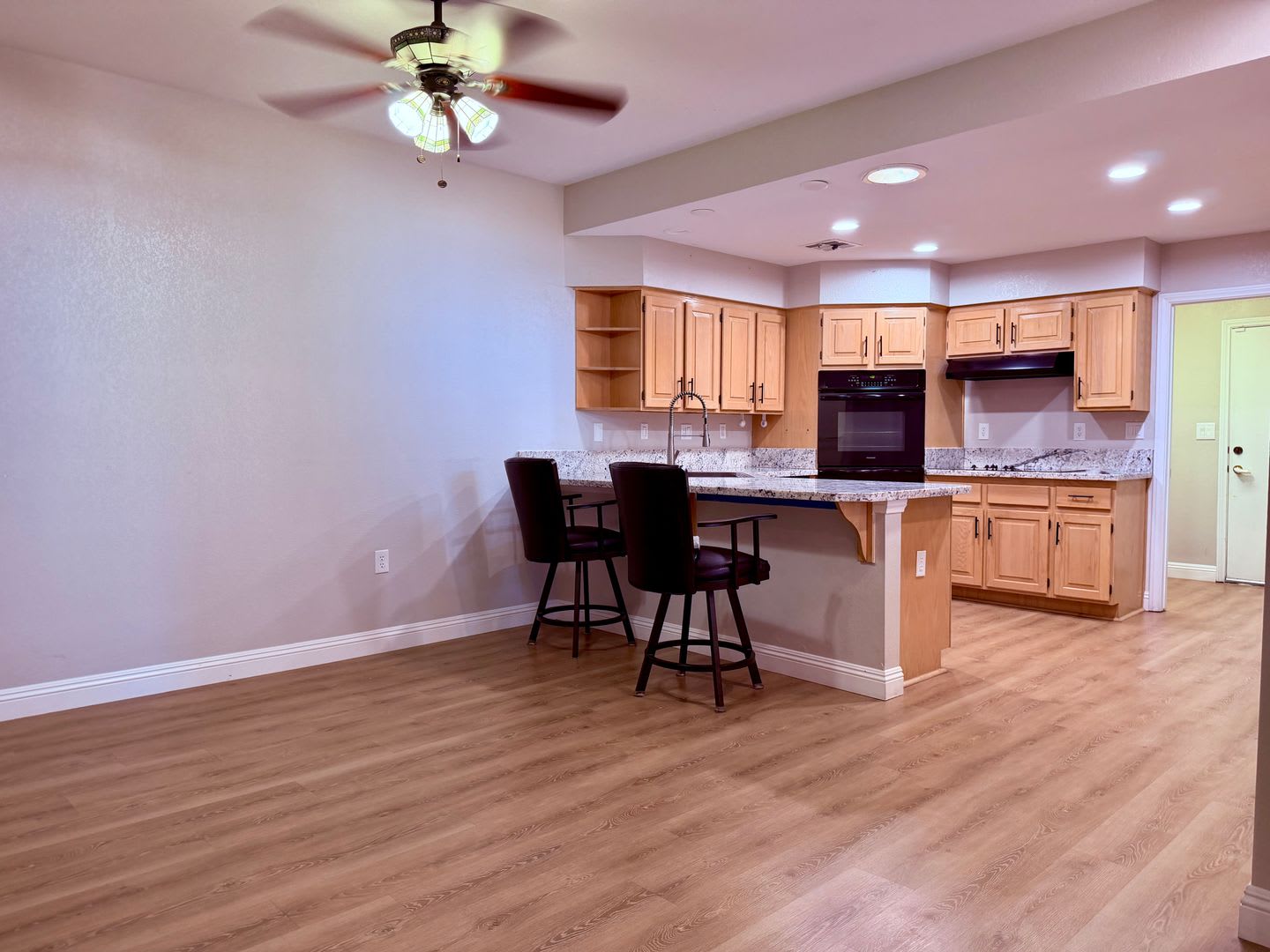 Large 2 bedroom corner unit townhome – photo 3