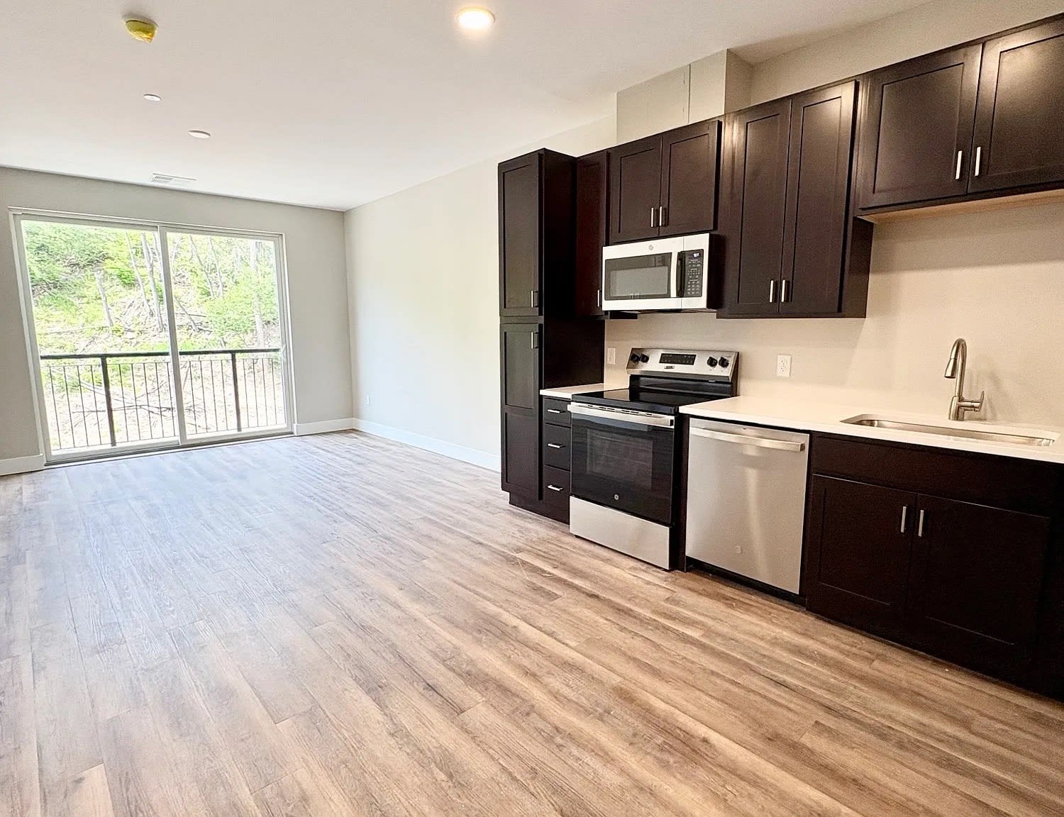501-E McKnight Circle – photo 3