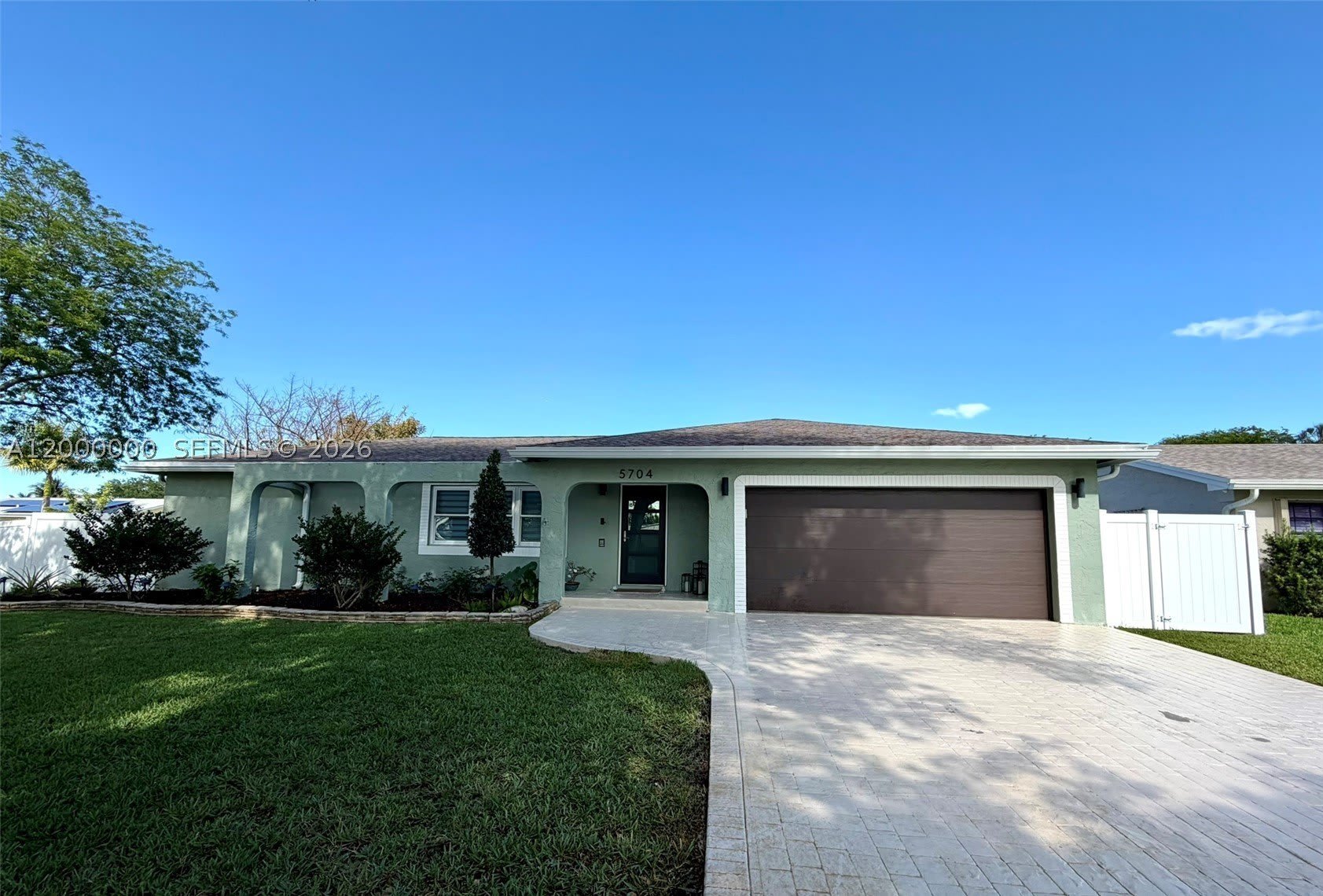 5704 SW 116th Ave – photo 3