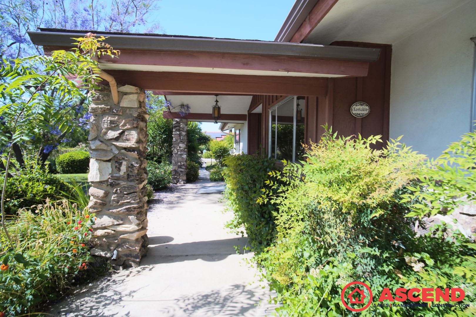 Stunning Home In Southwest Bakersfield! – photo 3