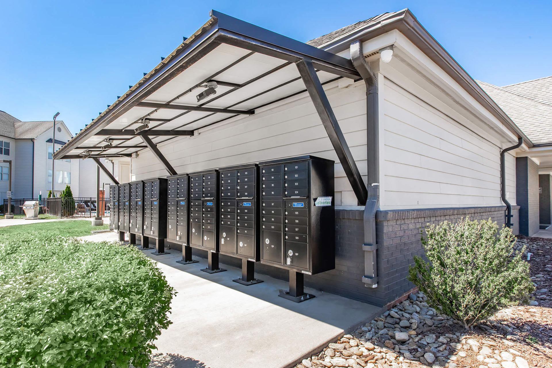 Spoke at McCullough Station – photo 2