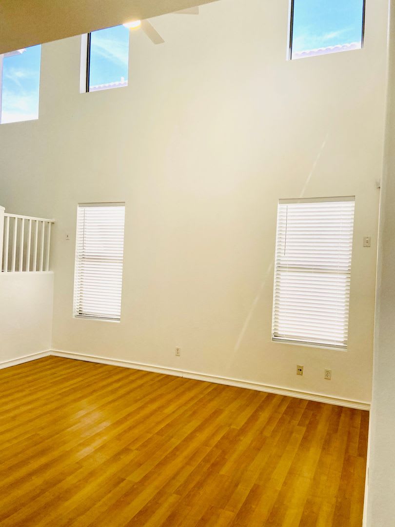 3-bedroom, 2.5 bath in northeast Mesa – photo 2
