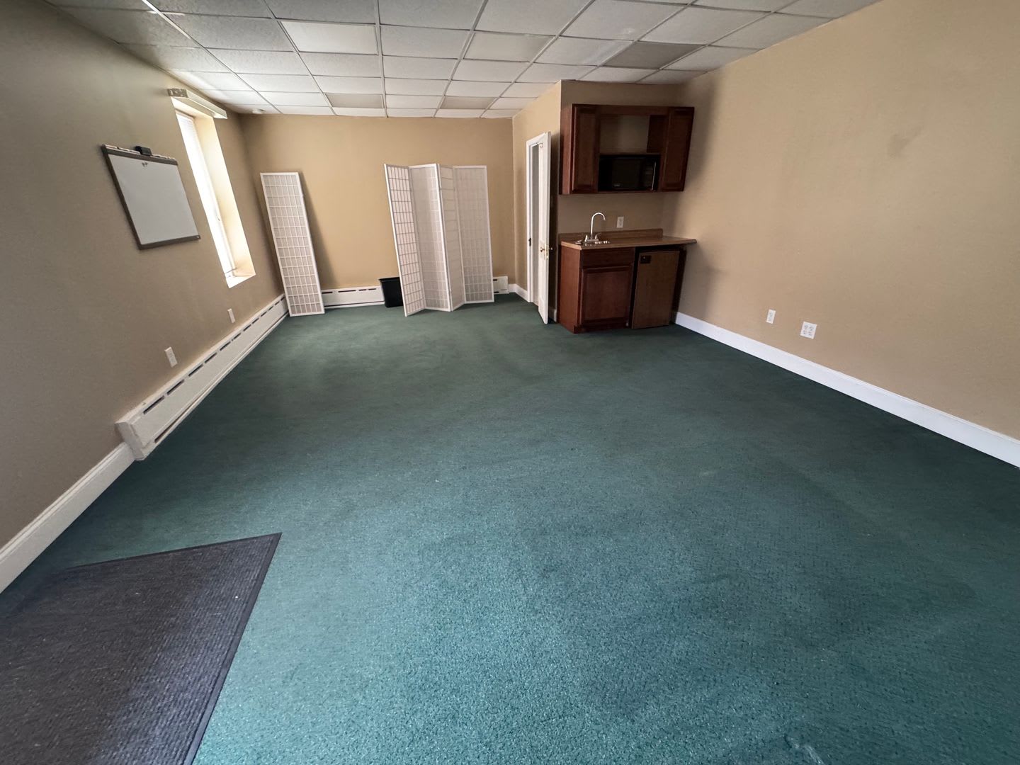 115 E Broad St – photo 3