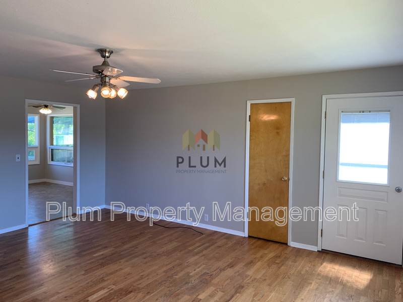 Lease Pending – photo 2