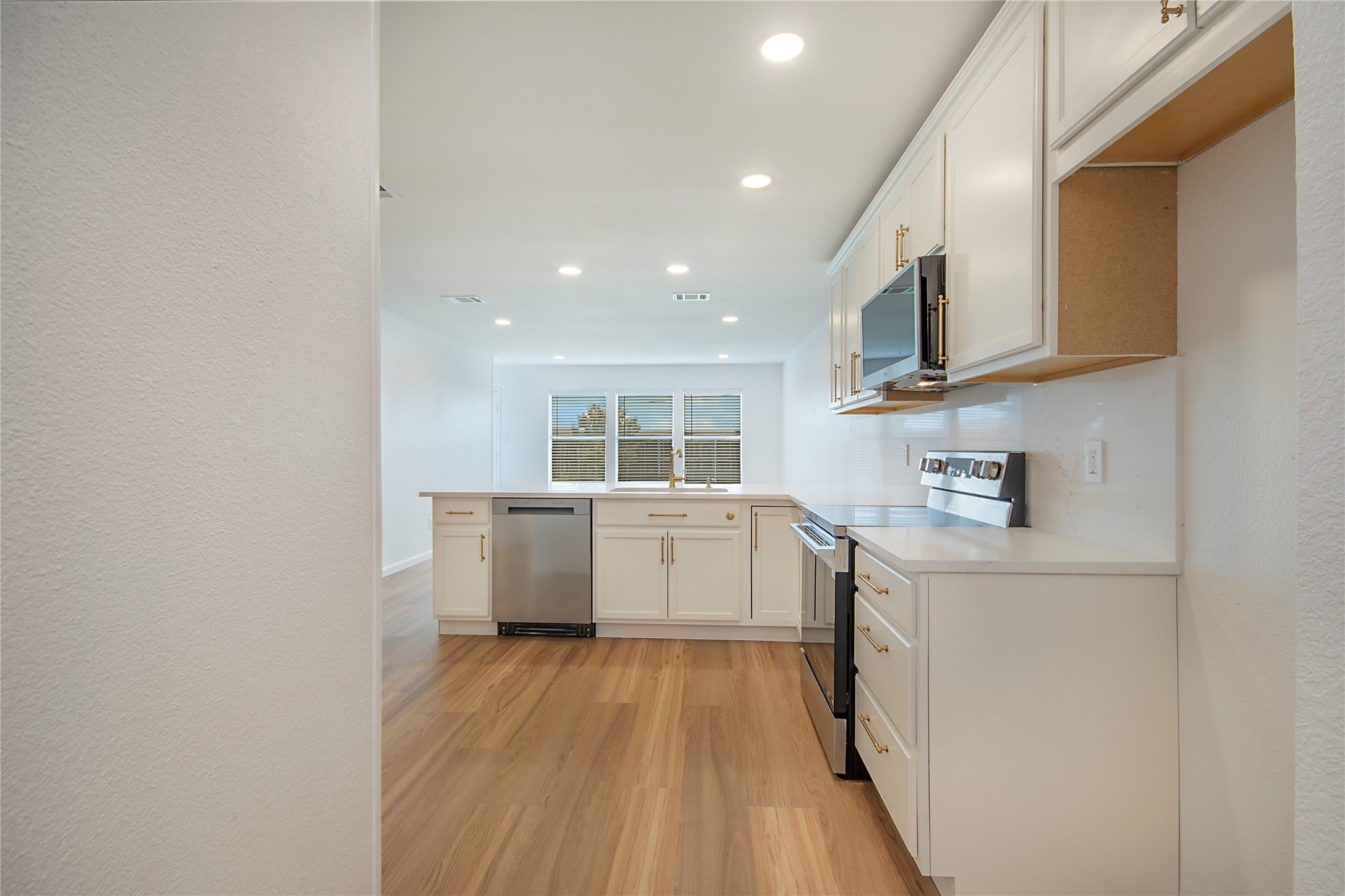 1618 Pin Oak Trail – photo 4