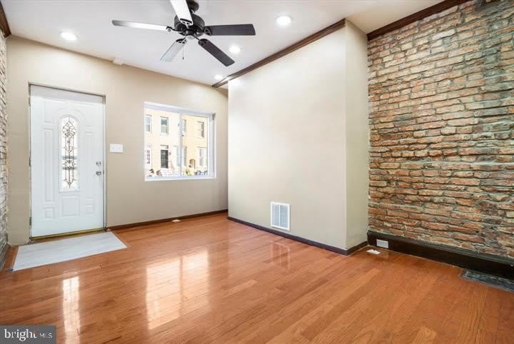 424 S EDEN Street – photo 2