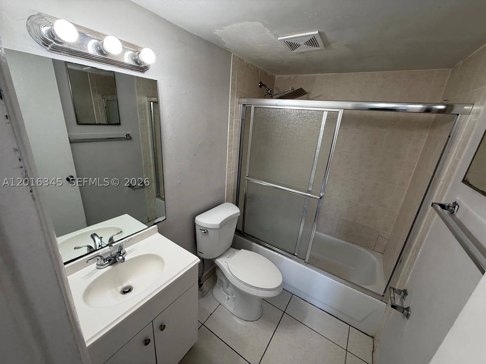 17530 NW 68th Ave – photo 5