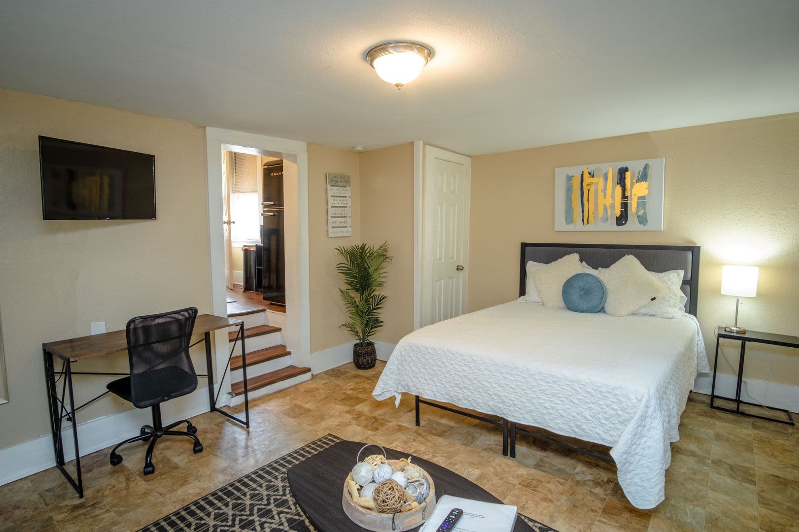613 Virginia – photo 1