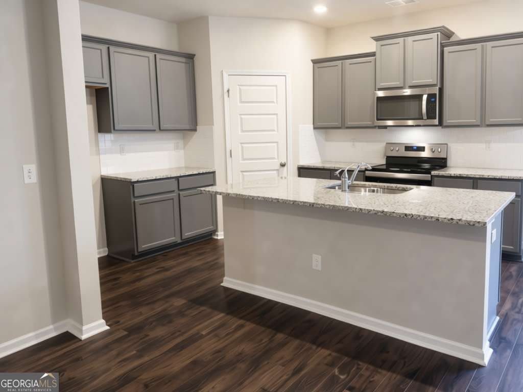 1735 Labonte Parkway – photo 5